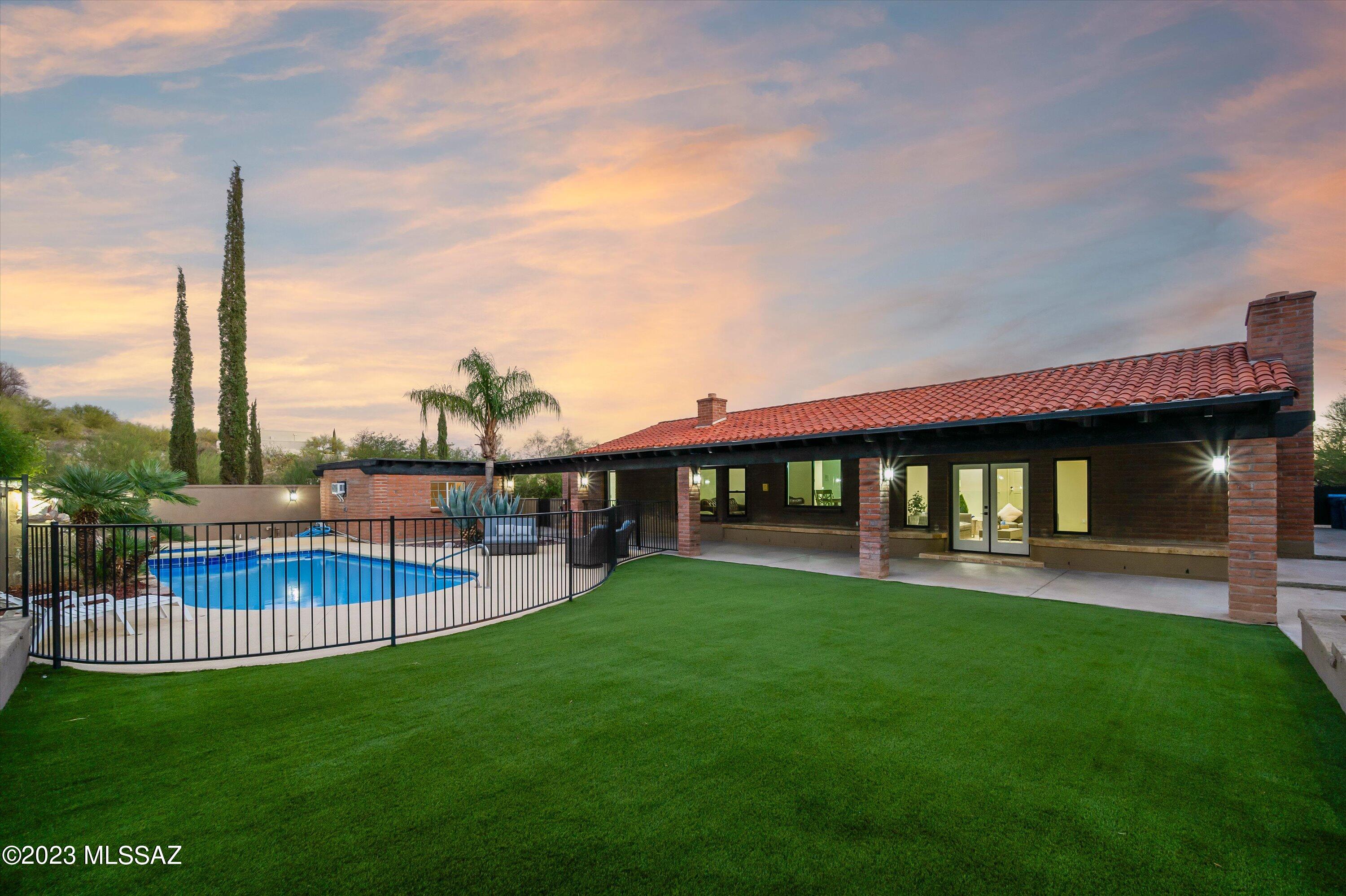 Rio Verde Vista II (74-111) - Residential