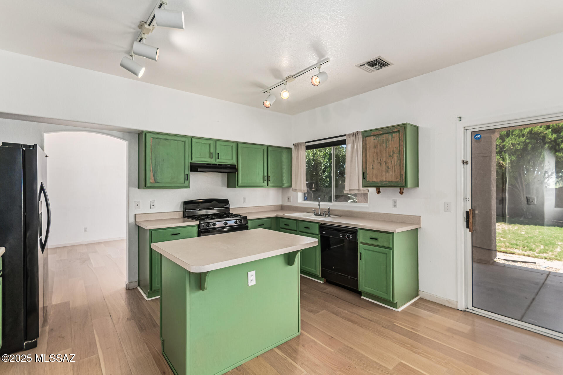 Silver Pass (1-276) - Residential