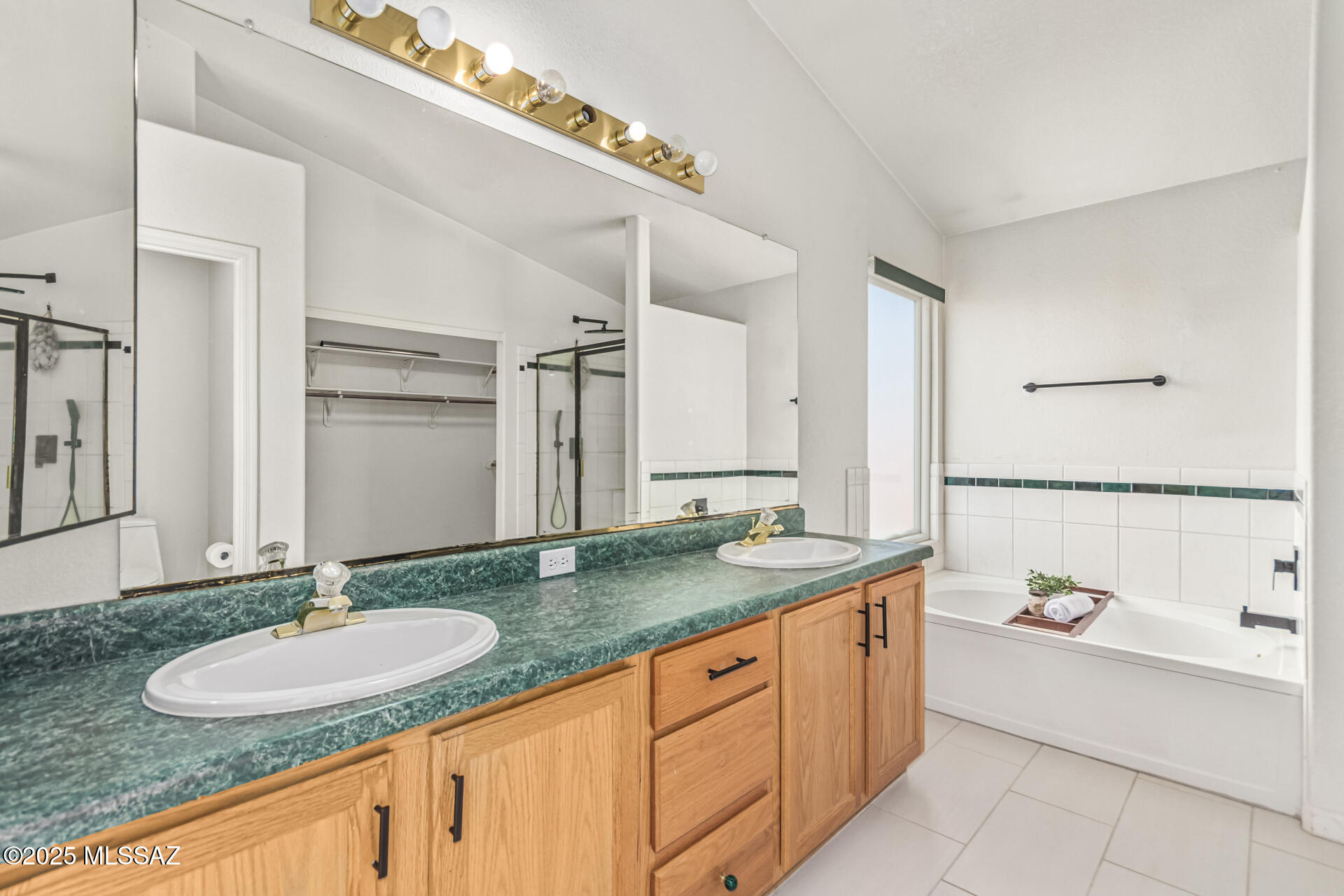 Silver Pass (1-276) - Residential