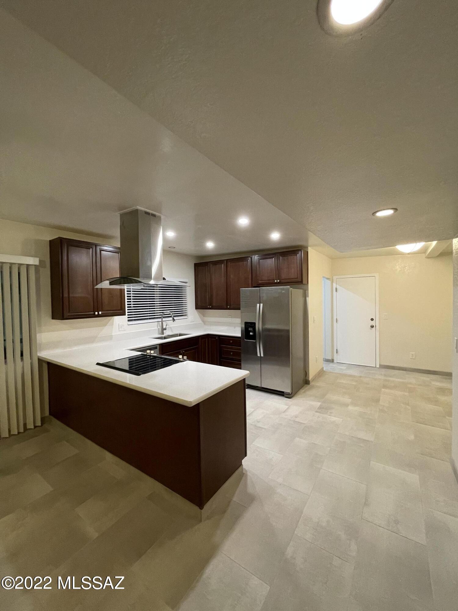 Tres Lomas North 3  (1-81) - Residential Lease