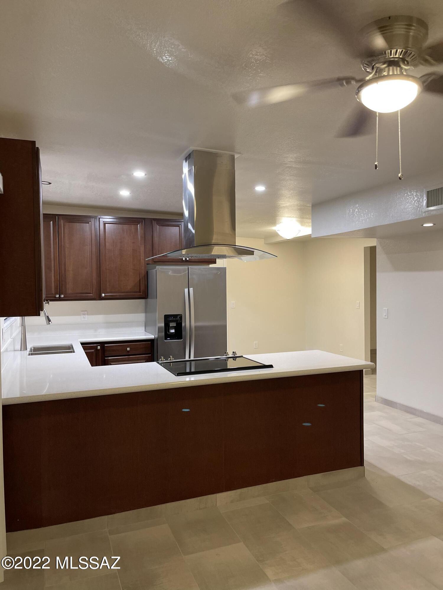 Tres Lomas North 3  (1-81) - Residential Lease