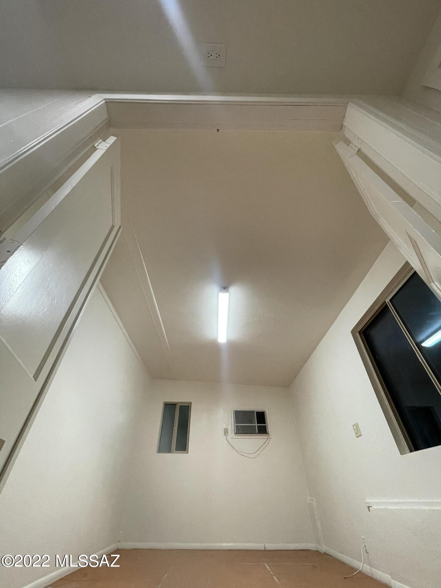 Tres Lomas North 3  (1-81) - Residential Lease