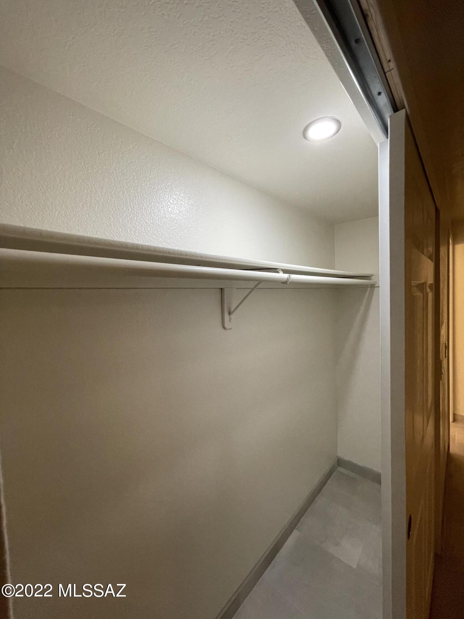 Tres Lomas North 3  (1-81) - Residential Lease