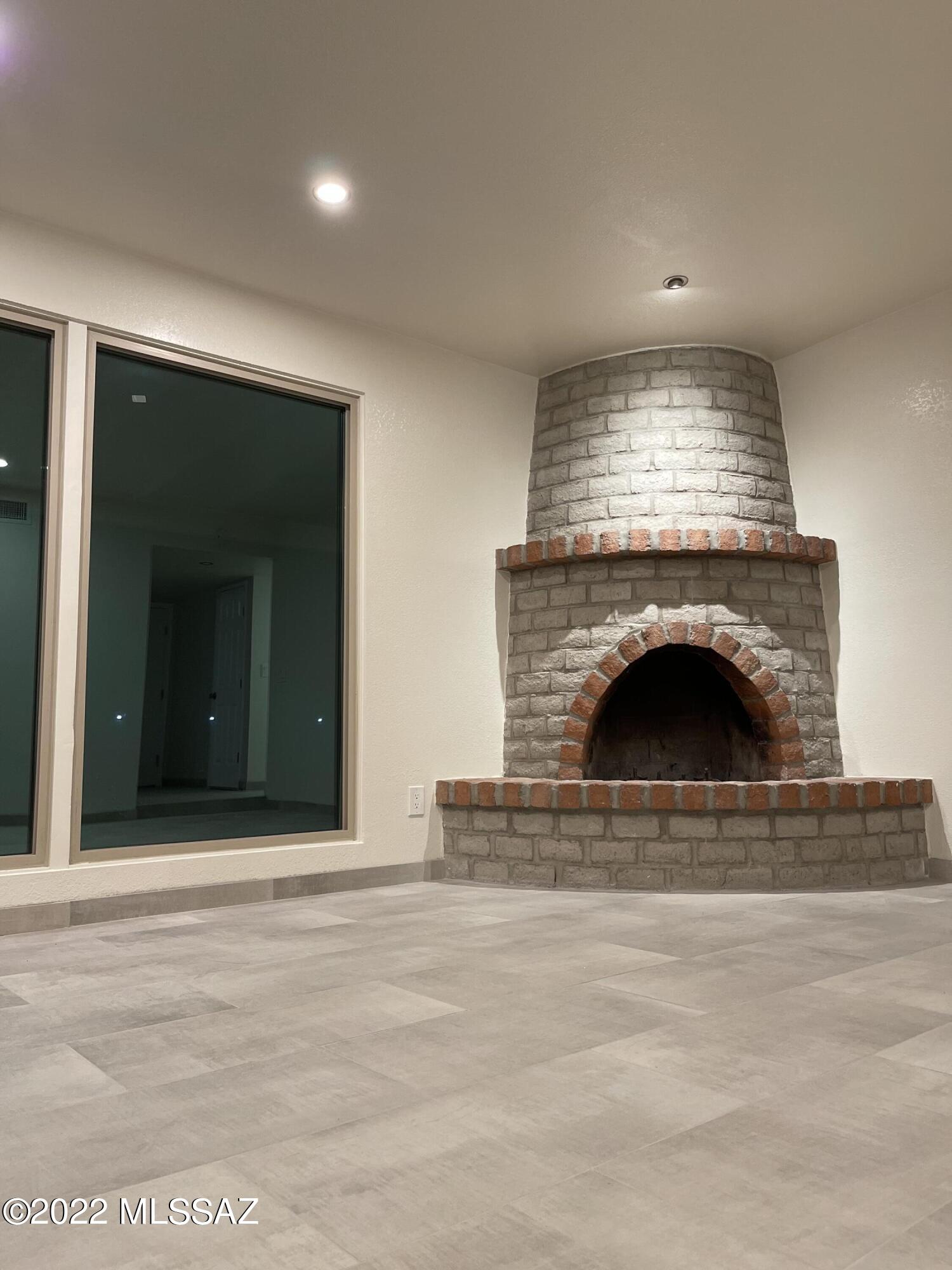 Tres Lomas North 3  (1-81) - Residential Lease