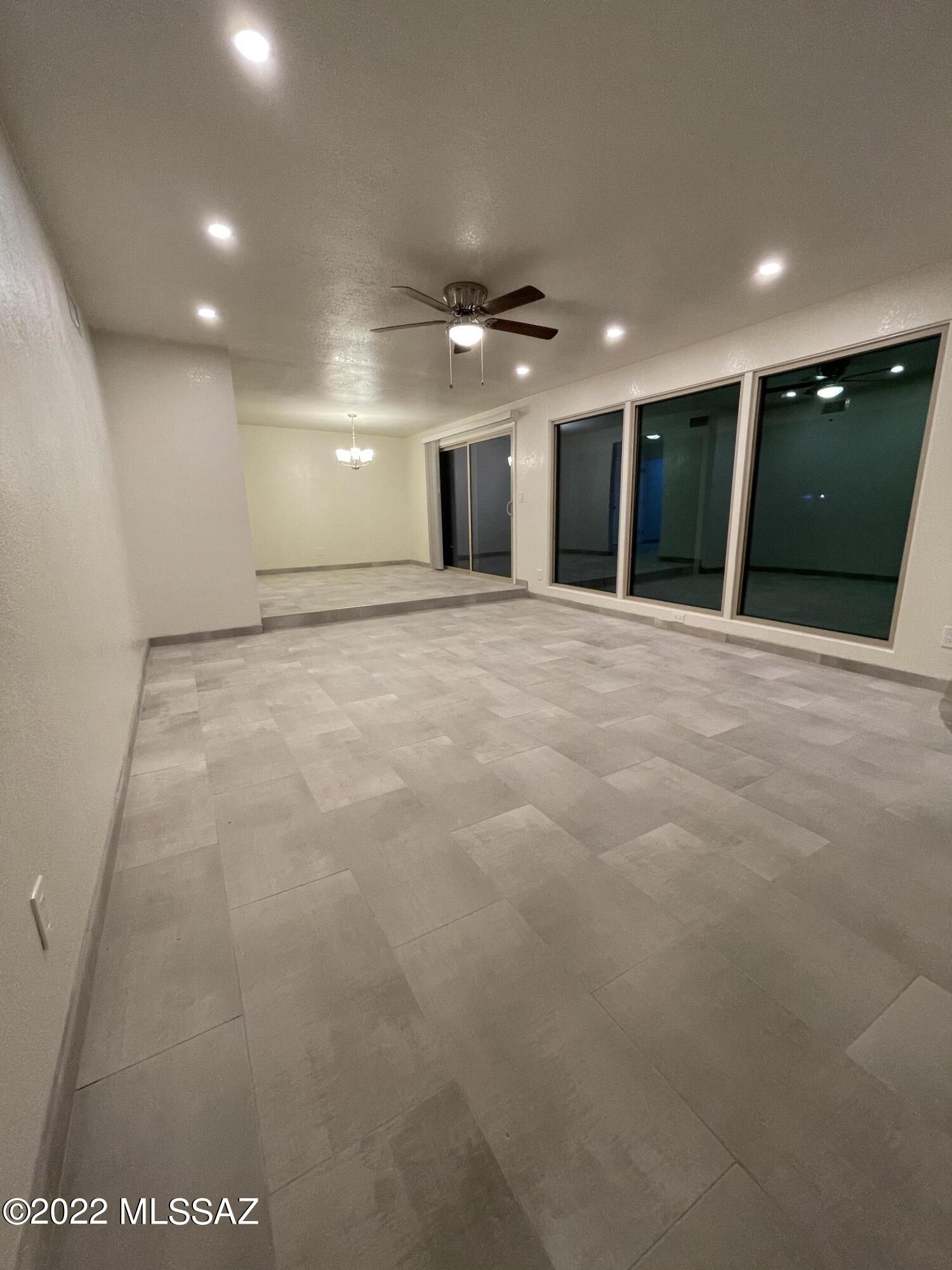 Tres Lomas North 3  (1-81) - Residential Lease
