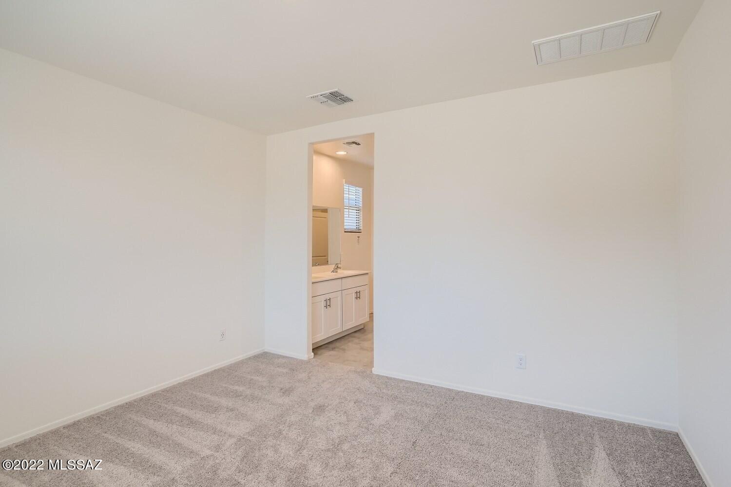Gladden Farms BLK 10 (1-84) - Residential Lease