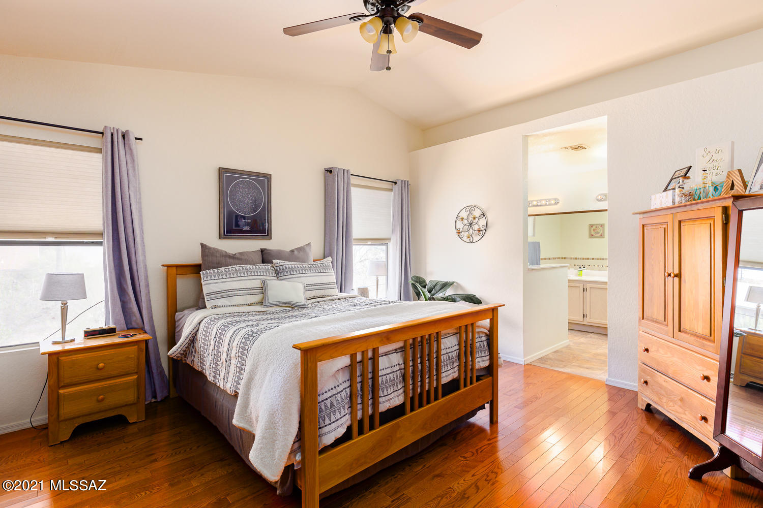 Country Club(1-221) - Residential