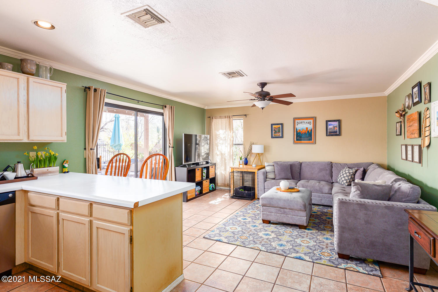 Country Club(1-221) - Residential