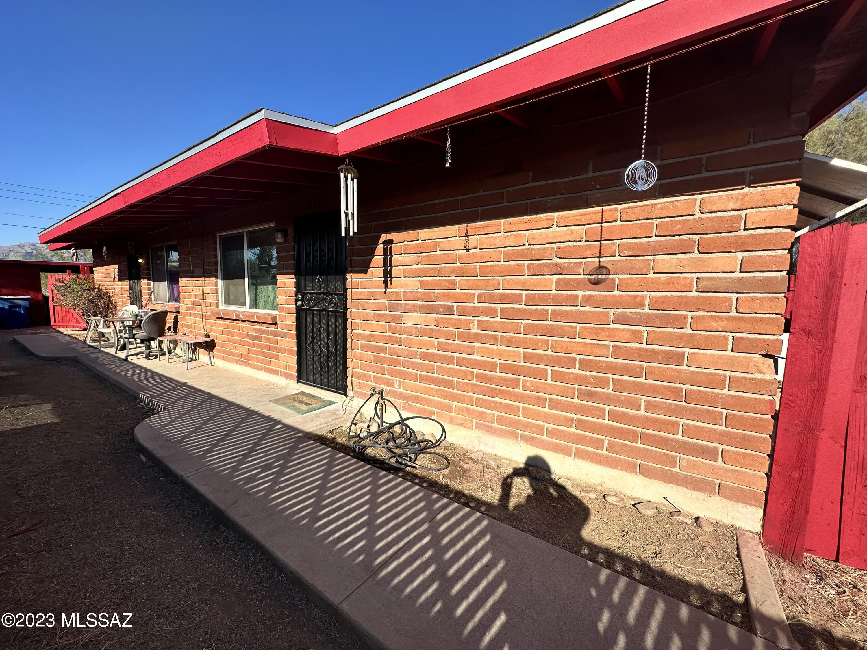 Granada Park - Residential Income