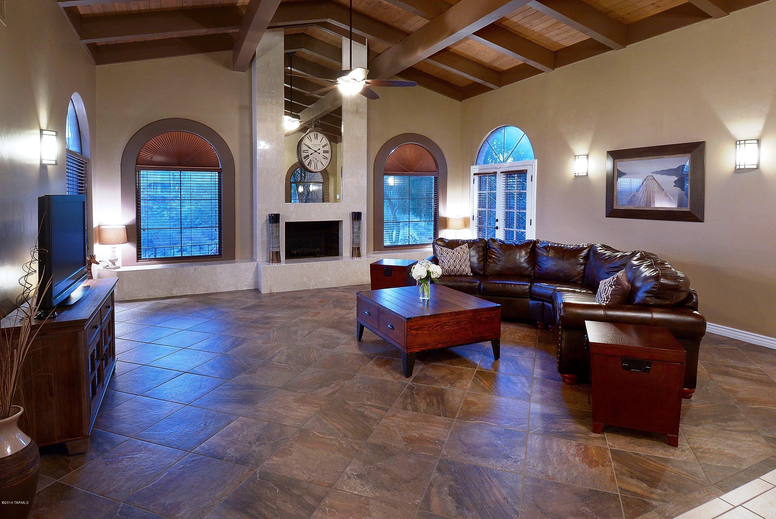 River Ridge (1-17) - Residential Lease