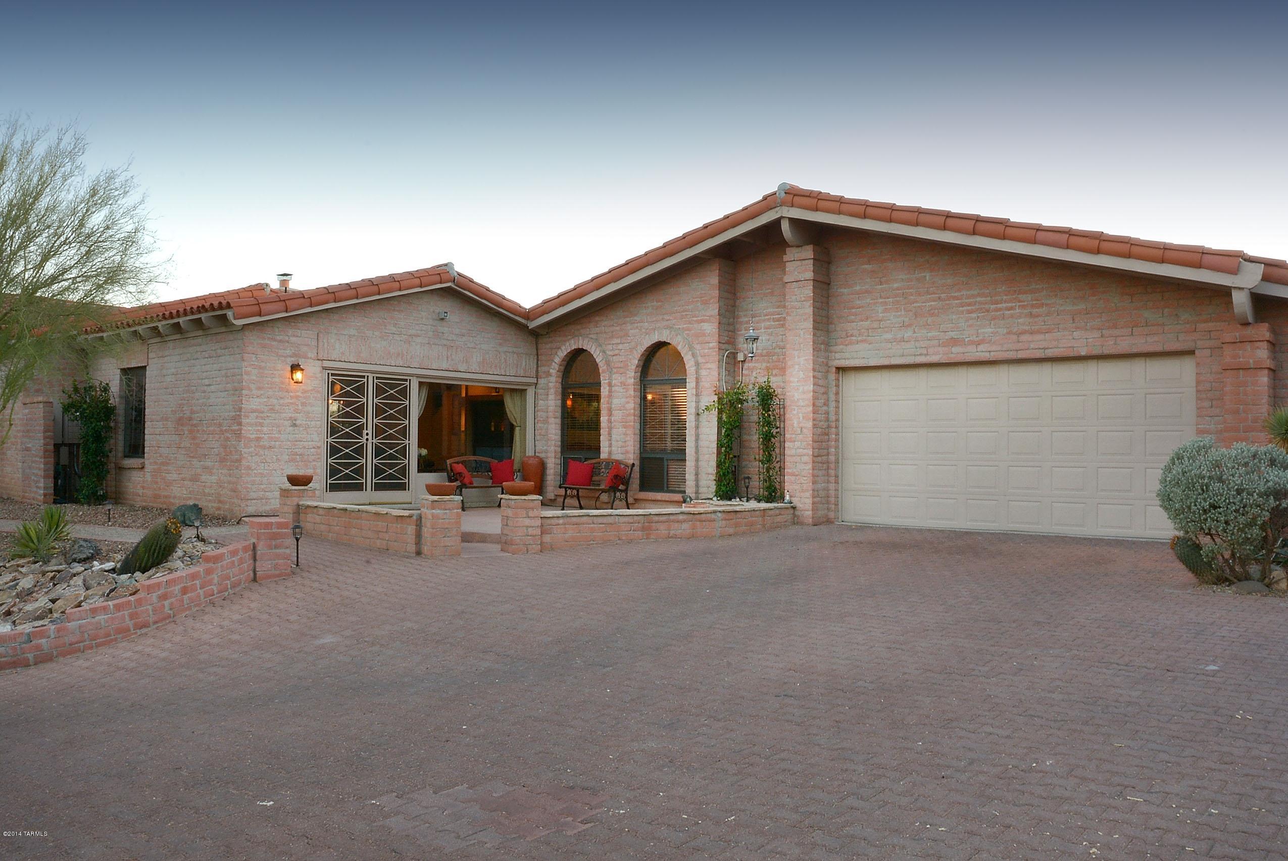 River Ridge (1-17) - Residential Lease