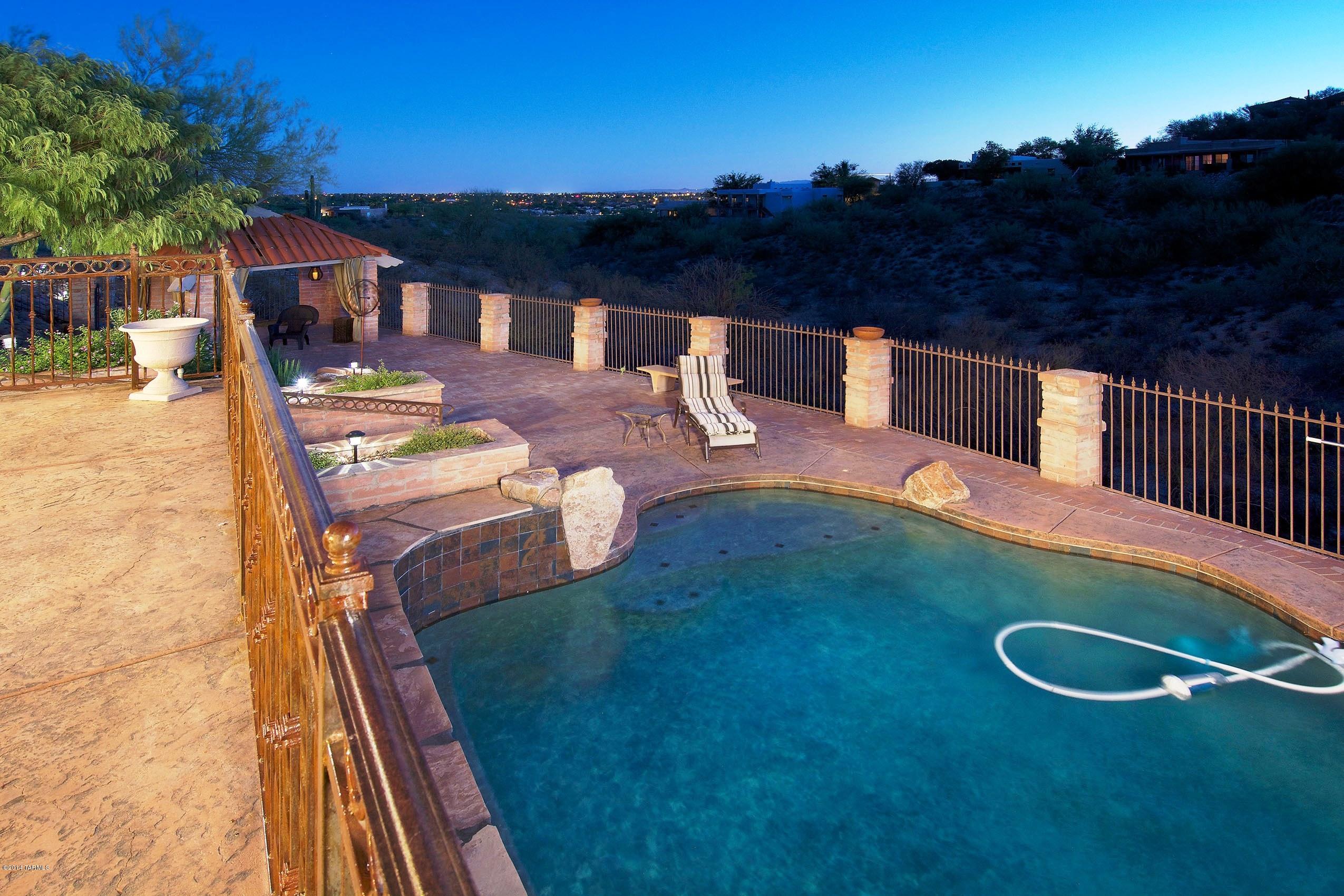 River Ridge (1-17) - Residential Lease