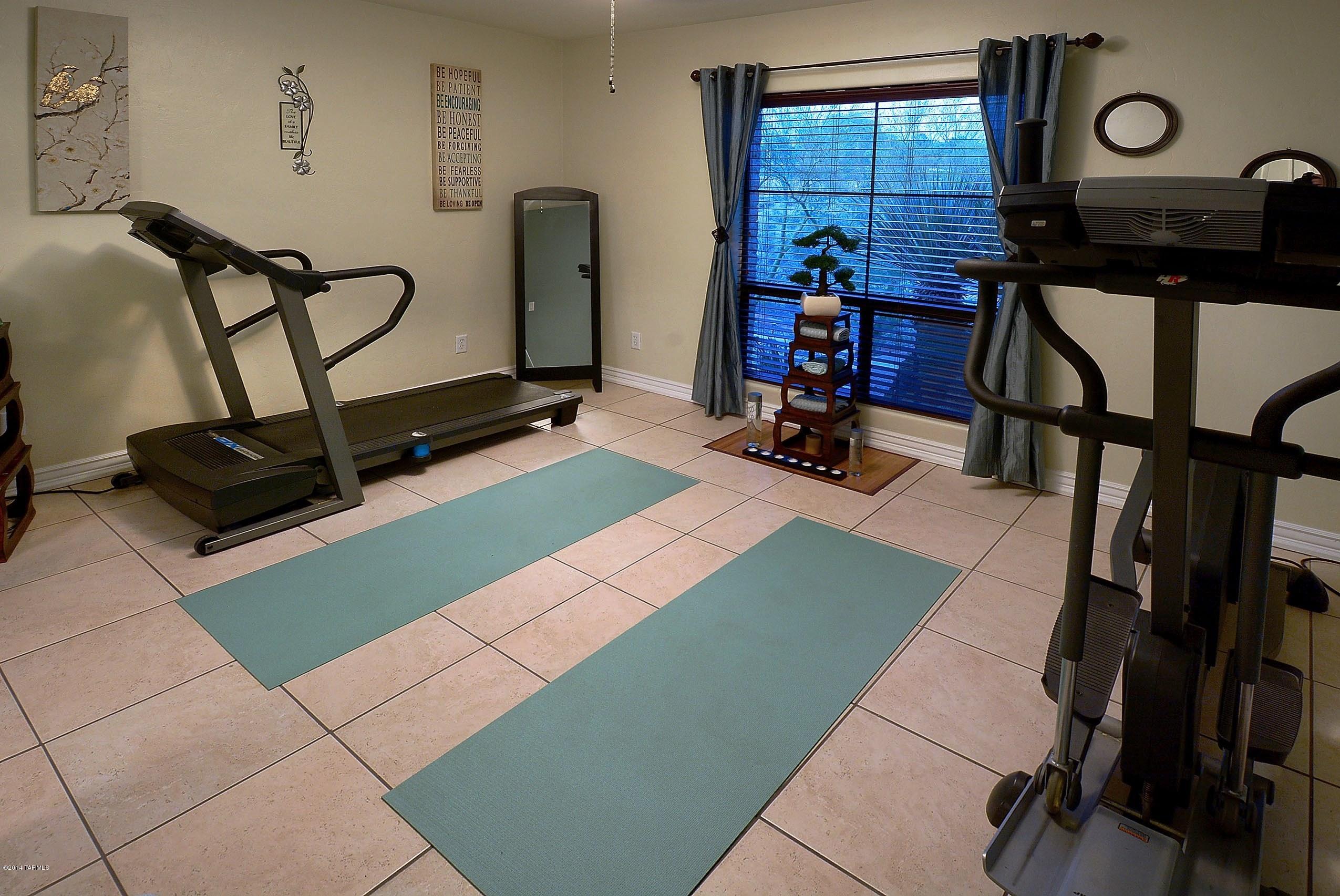 River Ridge (1-17) - Residential Lease