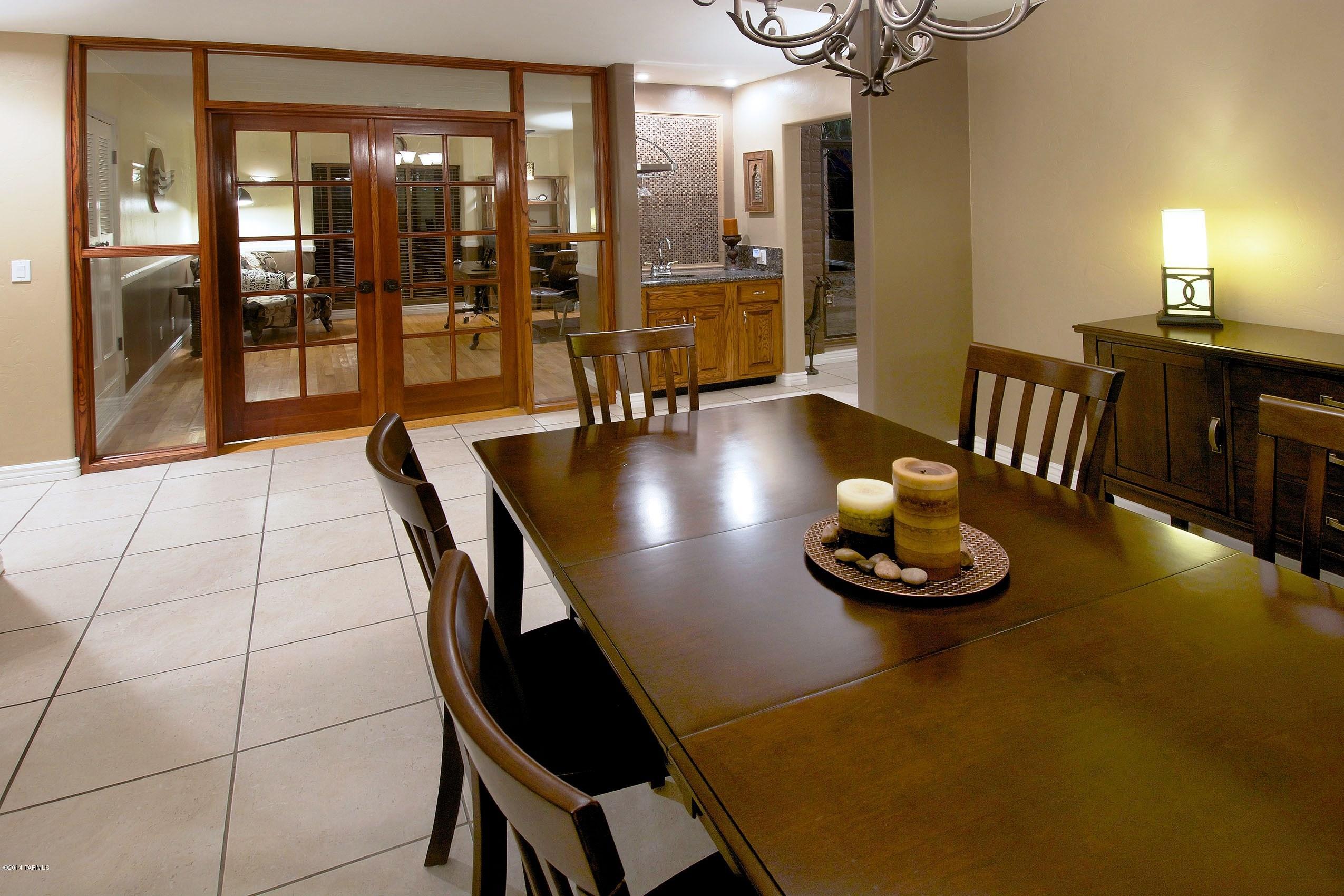 River Ridge (1-17) - Residential Lease