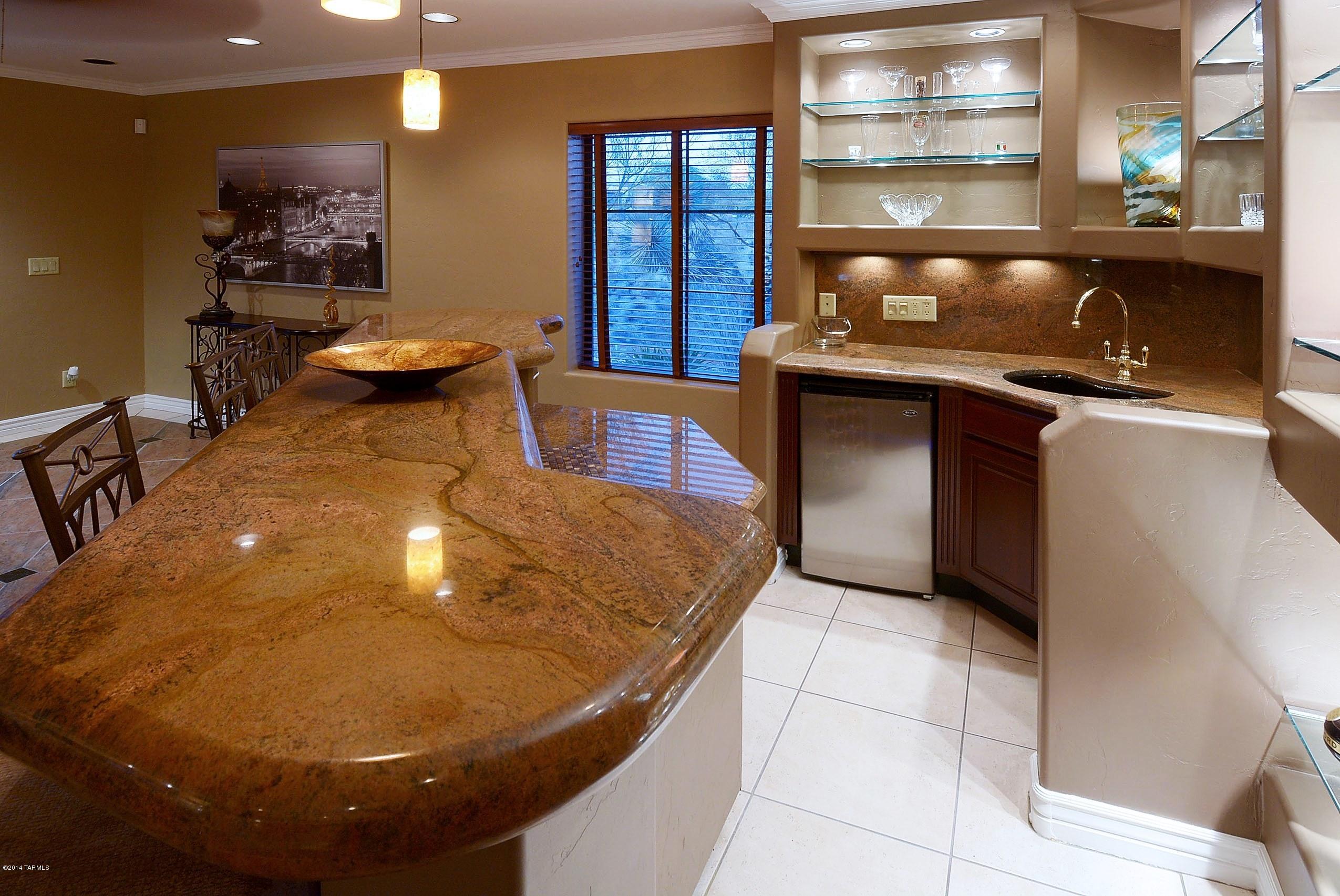 River Ridge (1-17) - Residential Lease