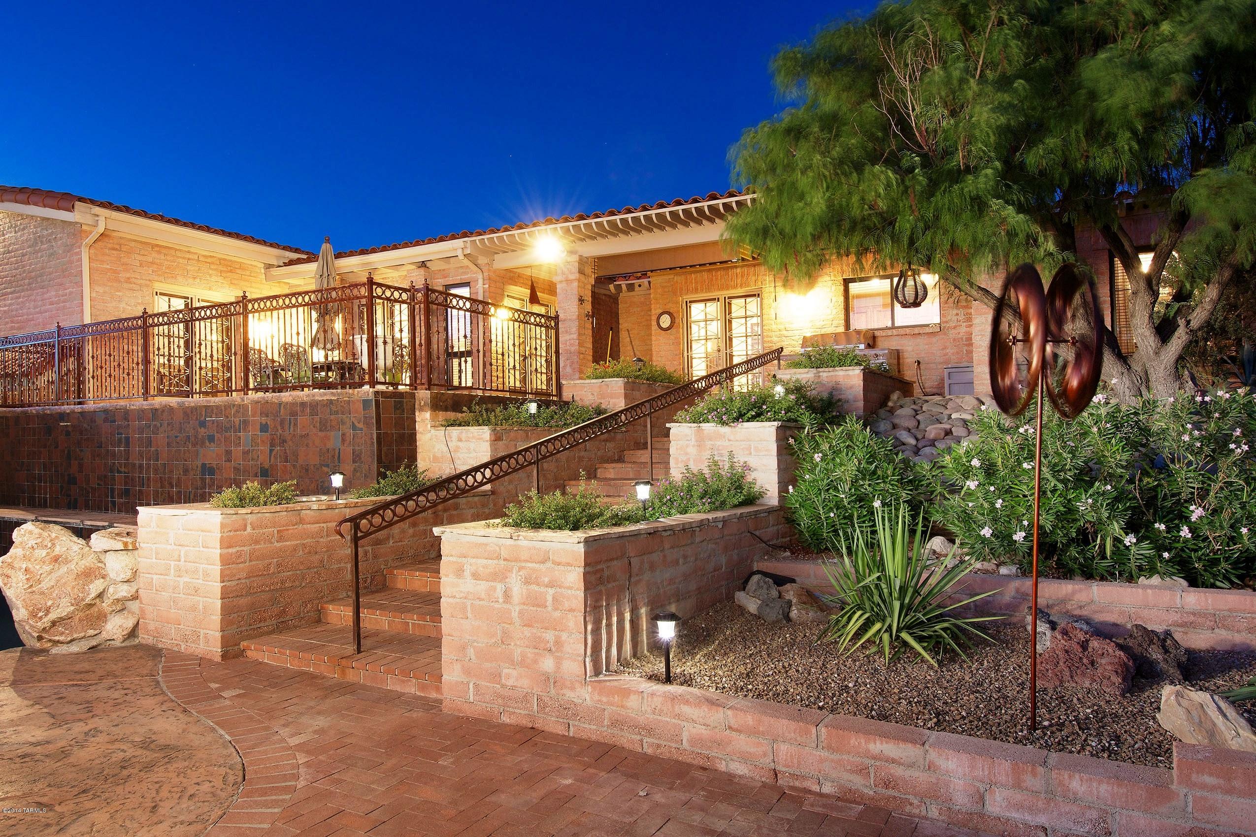 River Ridge (1-17) - Residential Lease