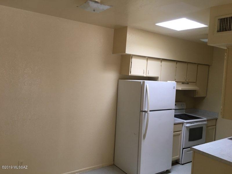 Alvernon Park - Residential Lease