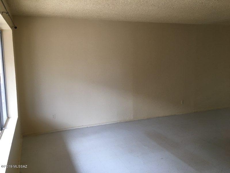 Alvernon Park - Residential Lease