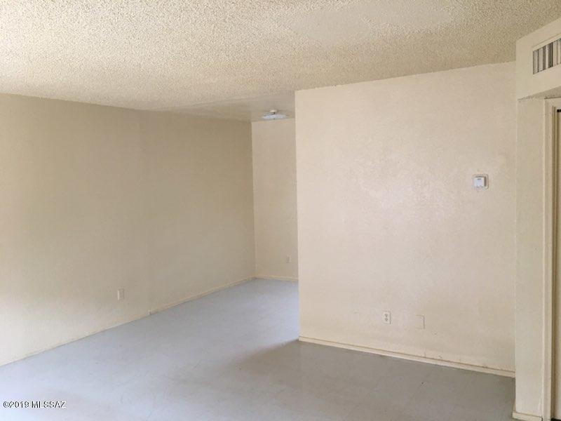 Alvernon Park - Residential Lease