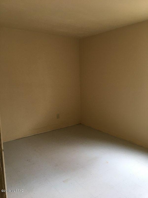 Alvernon Park - Residential Lease