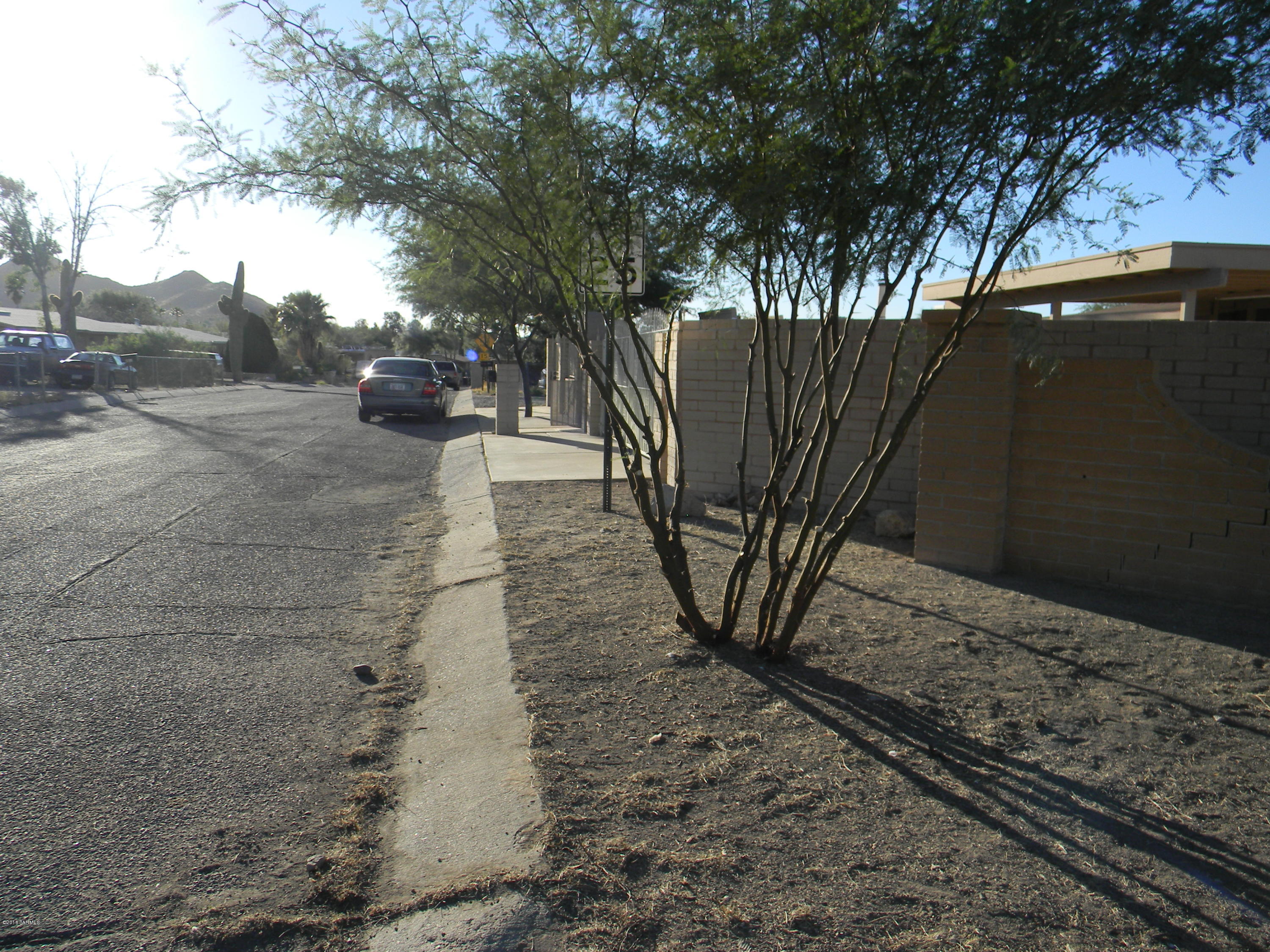 Las Palomas Resub - Residential