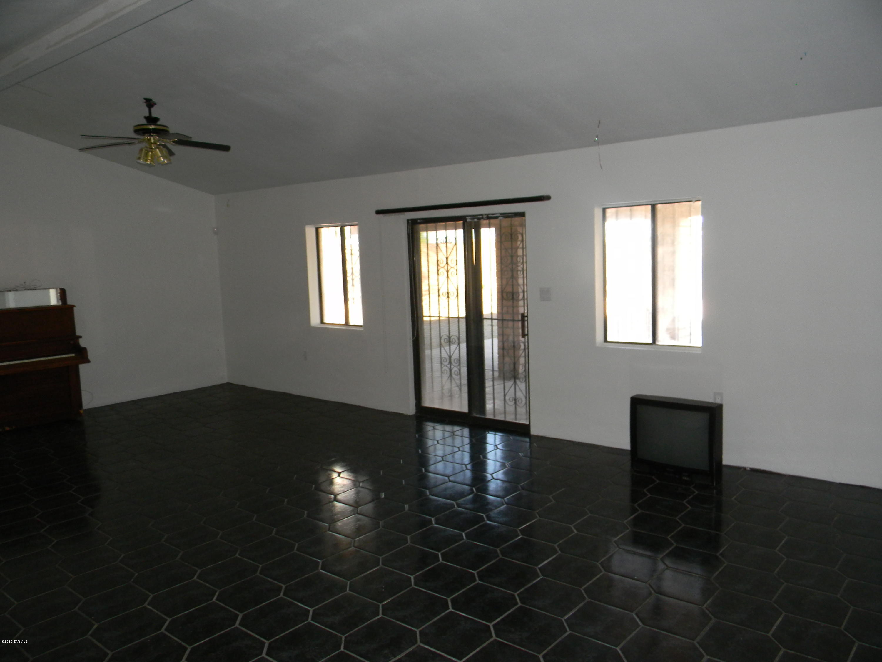 Las Palomas Resub - Residential