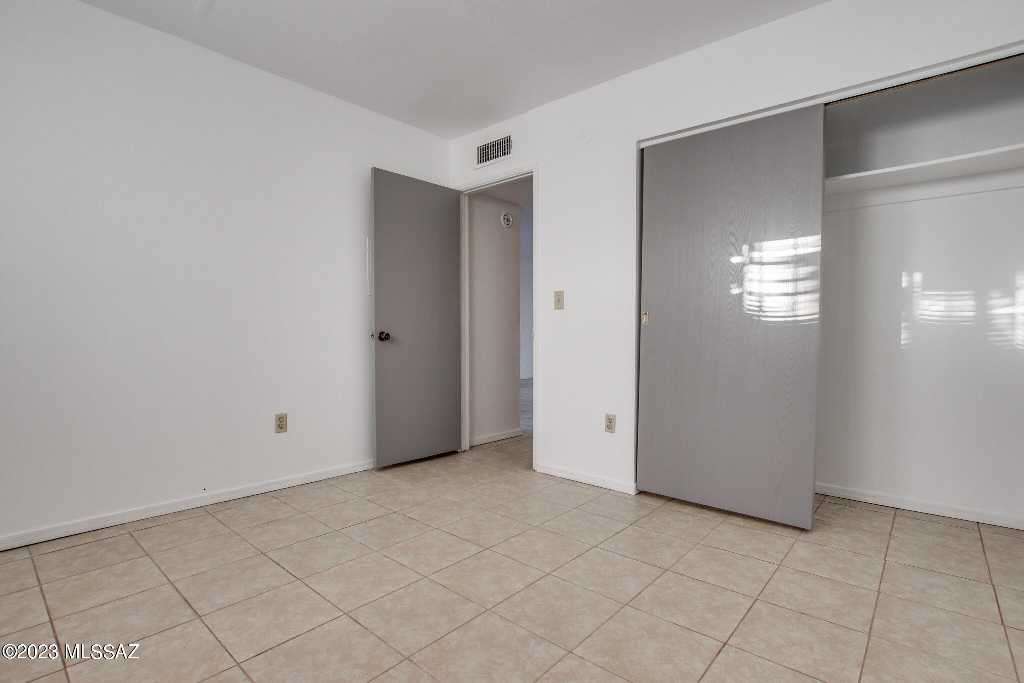 Casitas Del Valle Condos - Residential