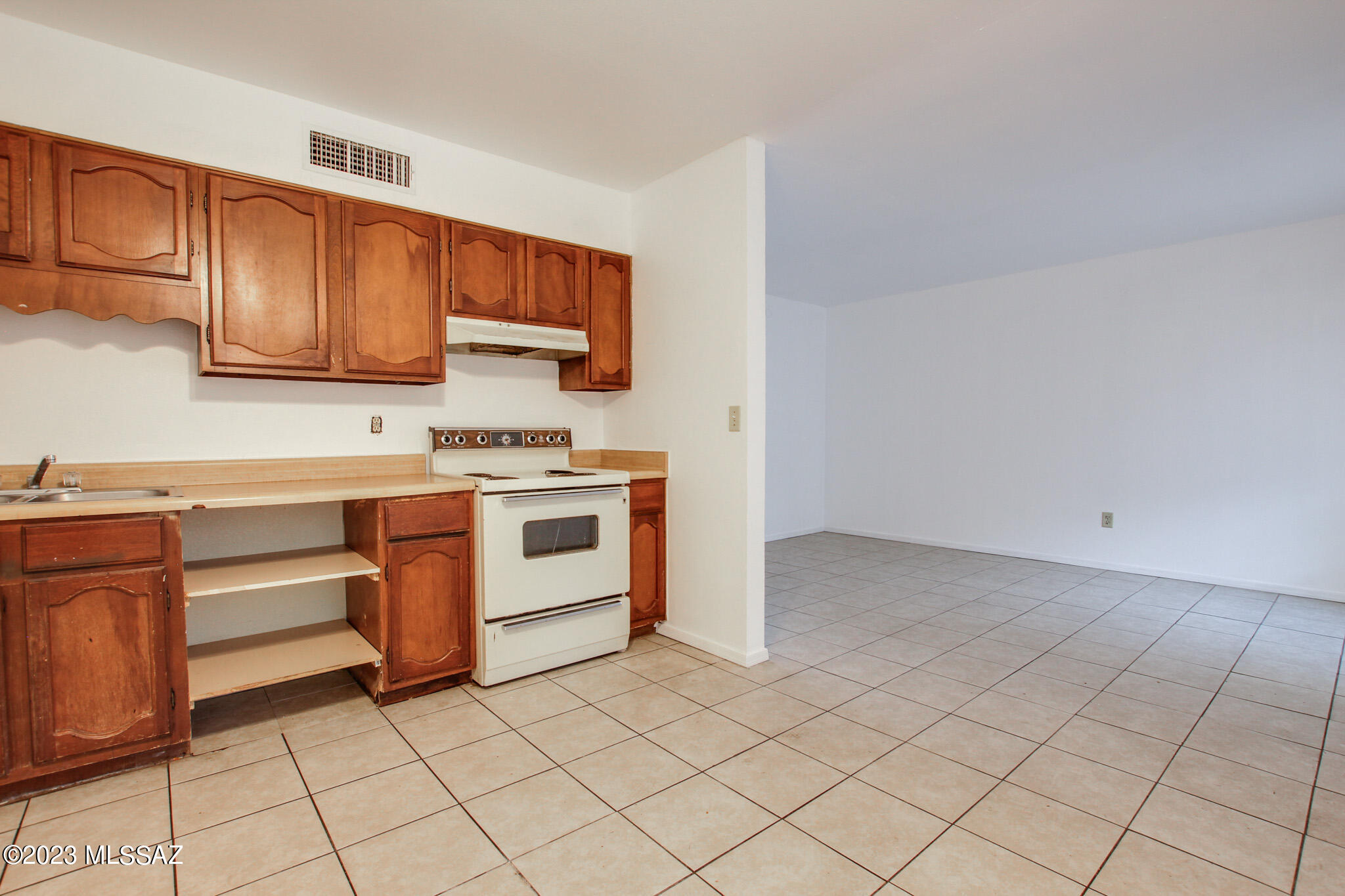 Casitas Del Valle Condos - Residential