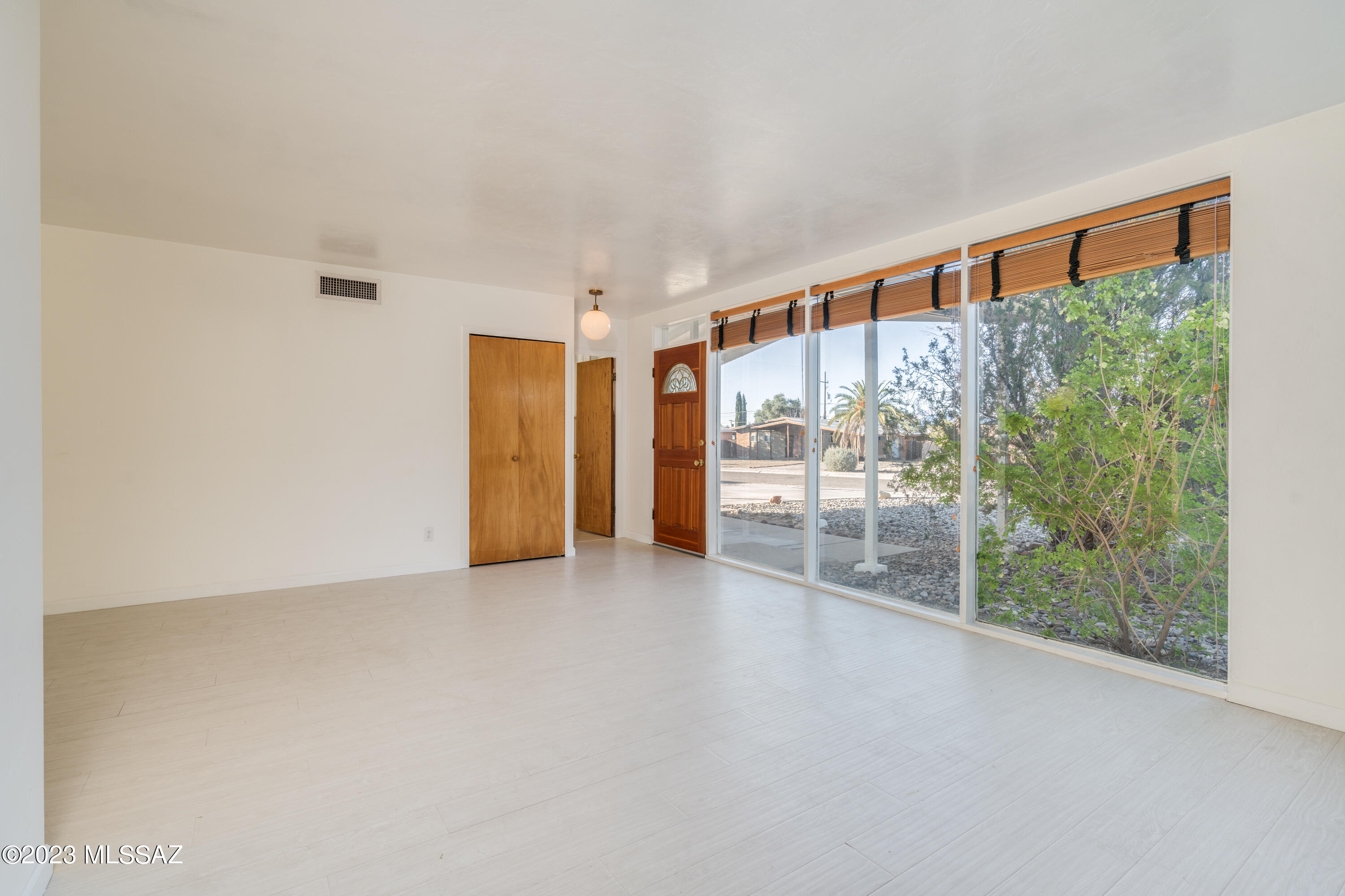 Sambee Gardens - Residential