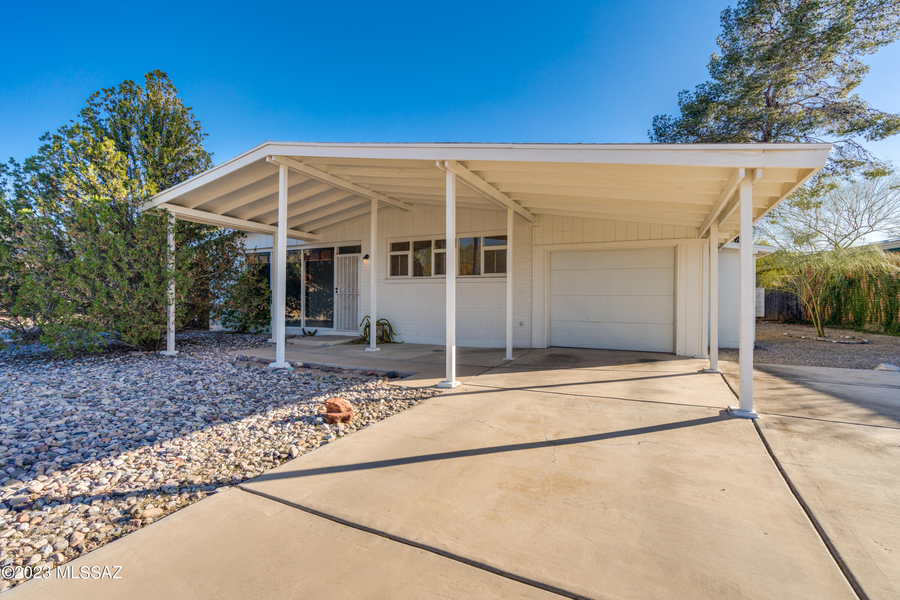 Sambee Gardens - Residential