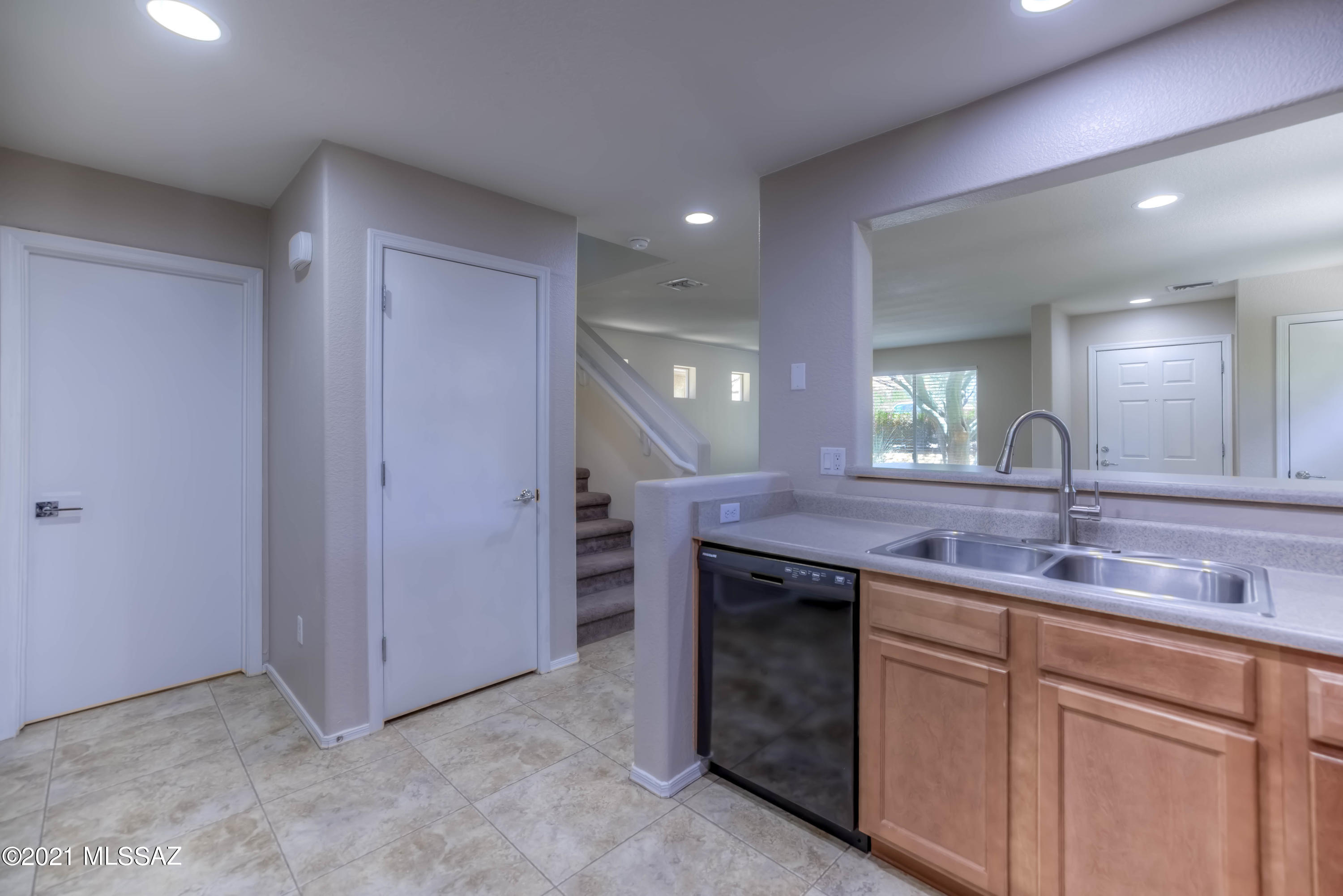Sierra Morado Unit 2 West - Residential