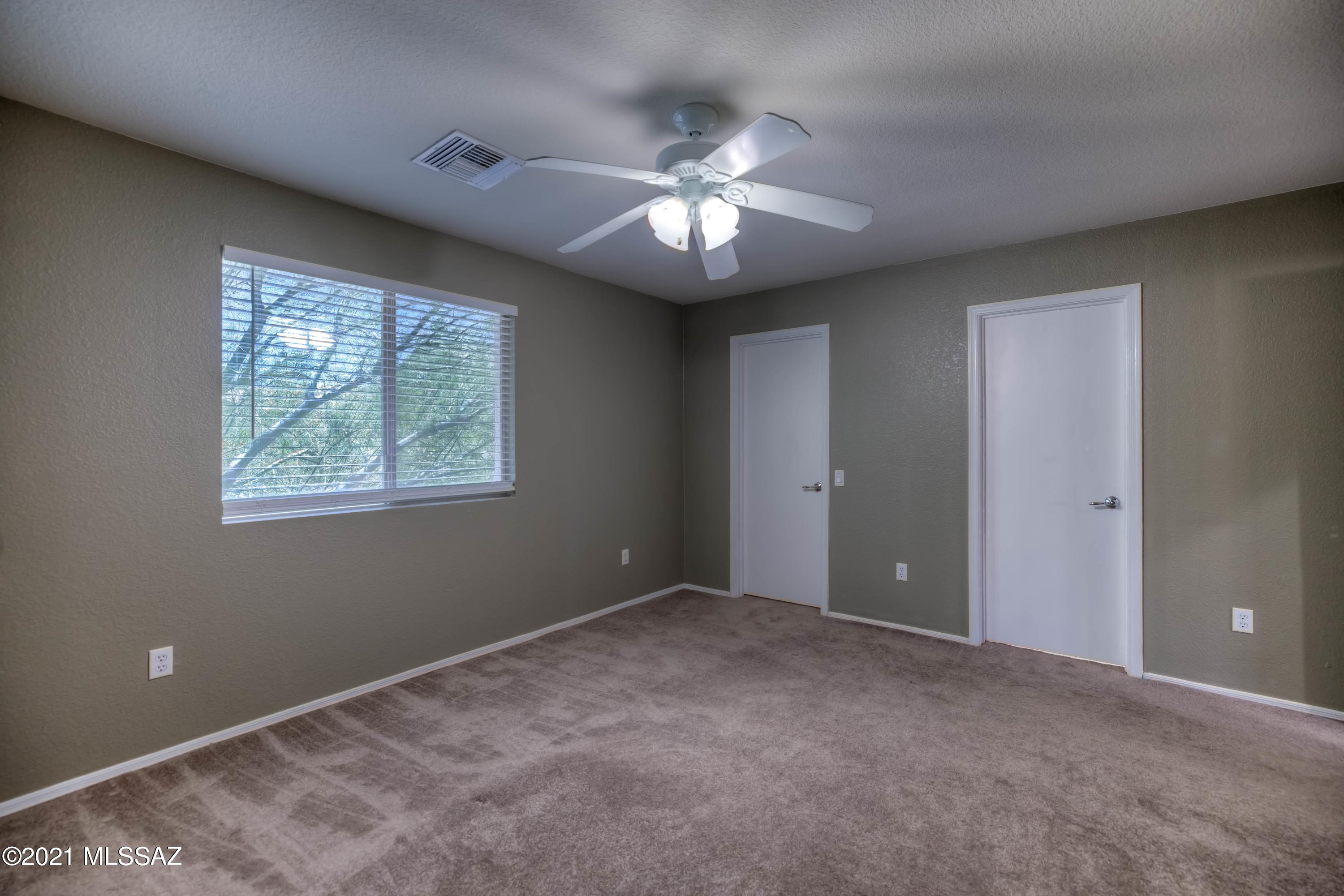 Sierra Morado Unit 2 West - Residential