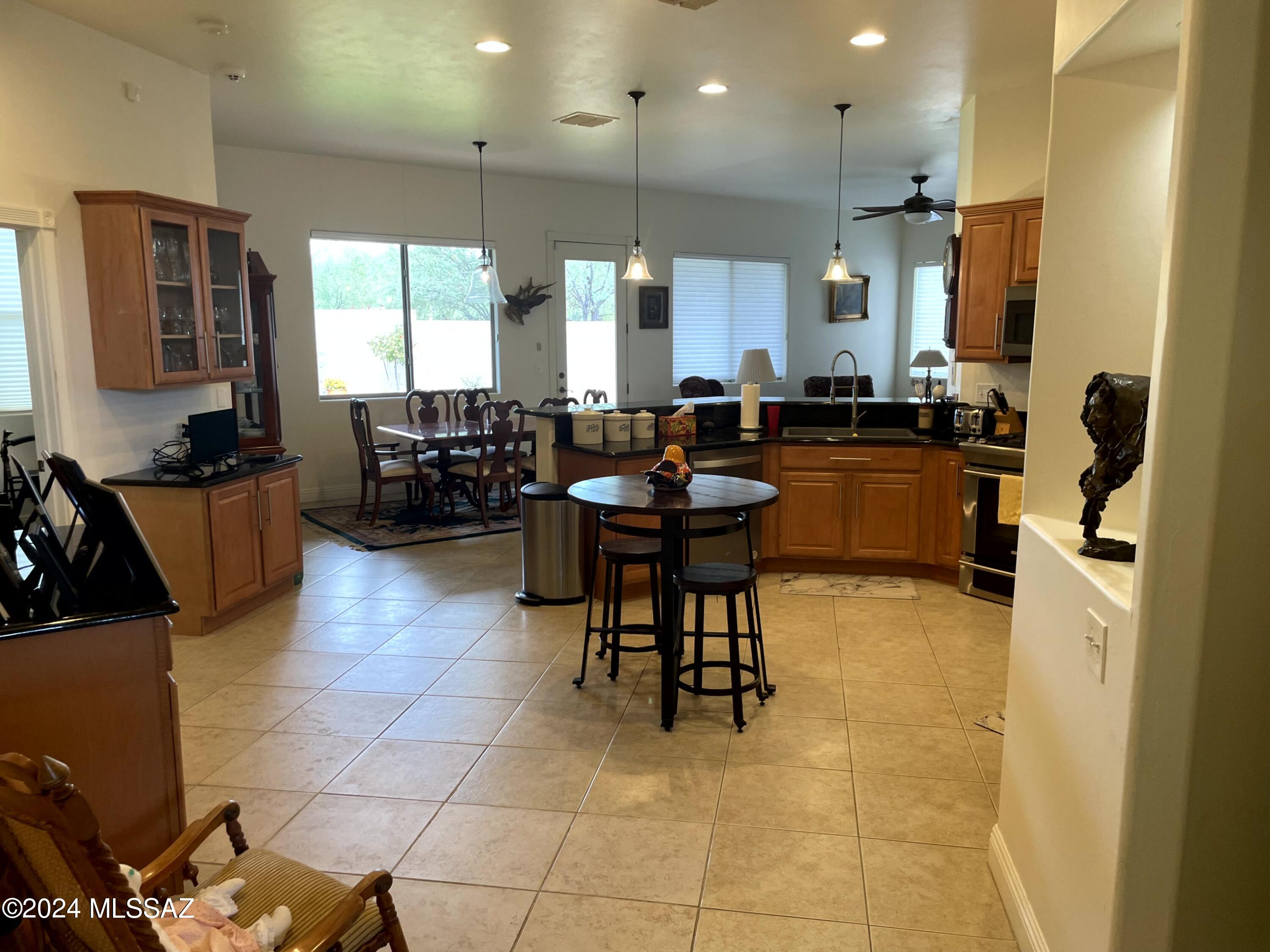 Black Horse (1-411) - Residential