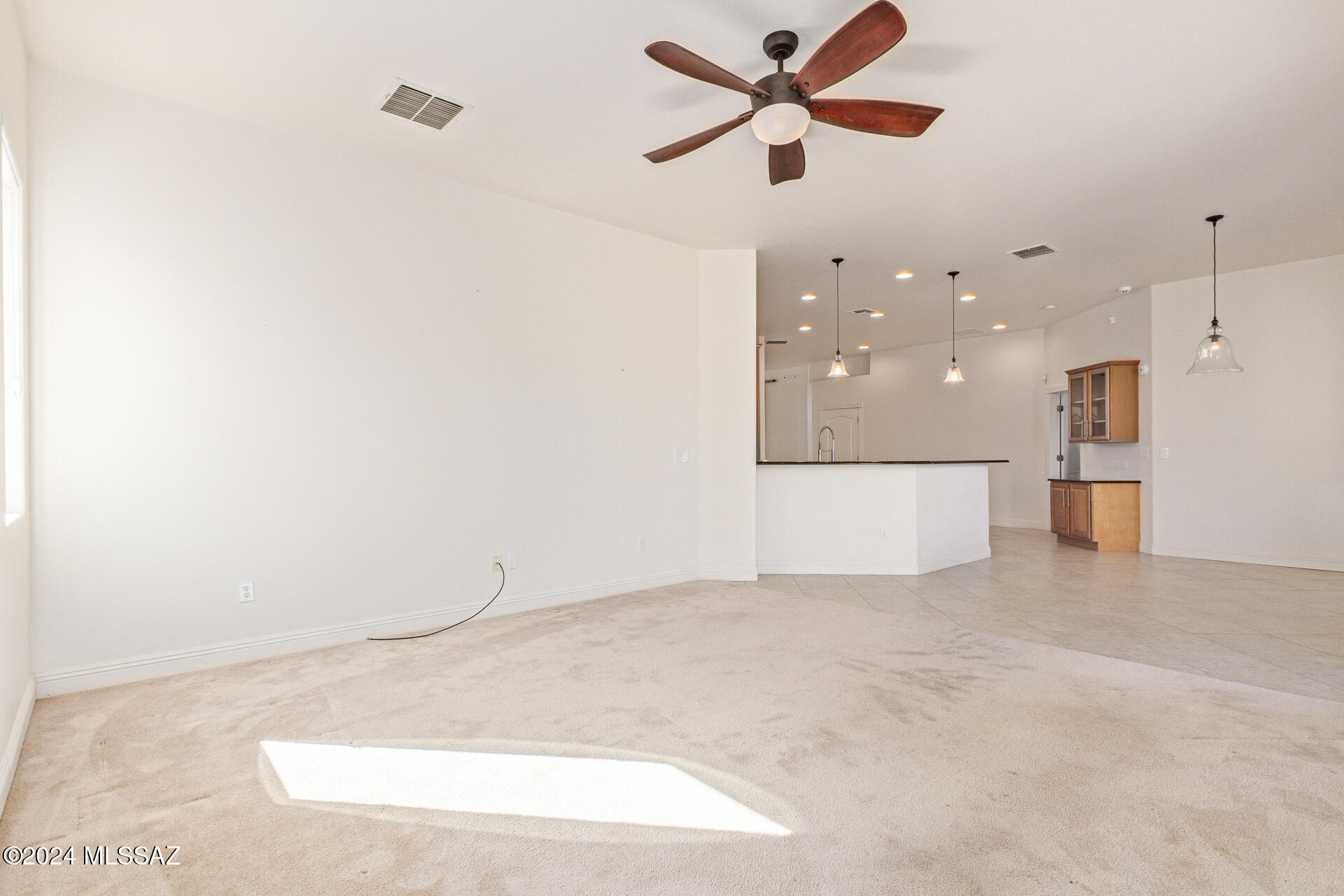 Black Horse (1-411) - Residential