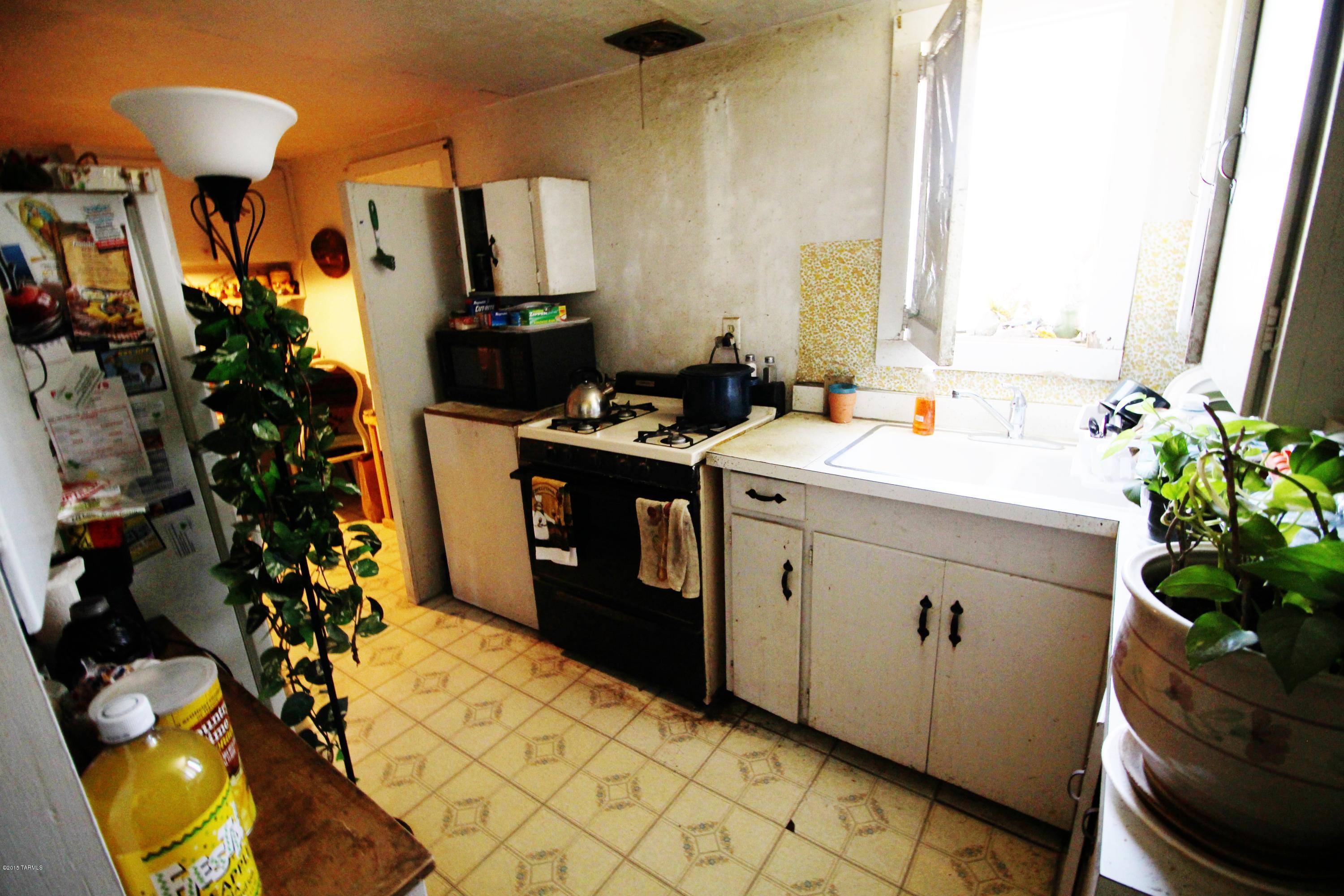 Unsubdivided - Residential Income