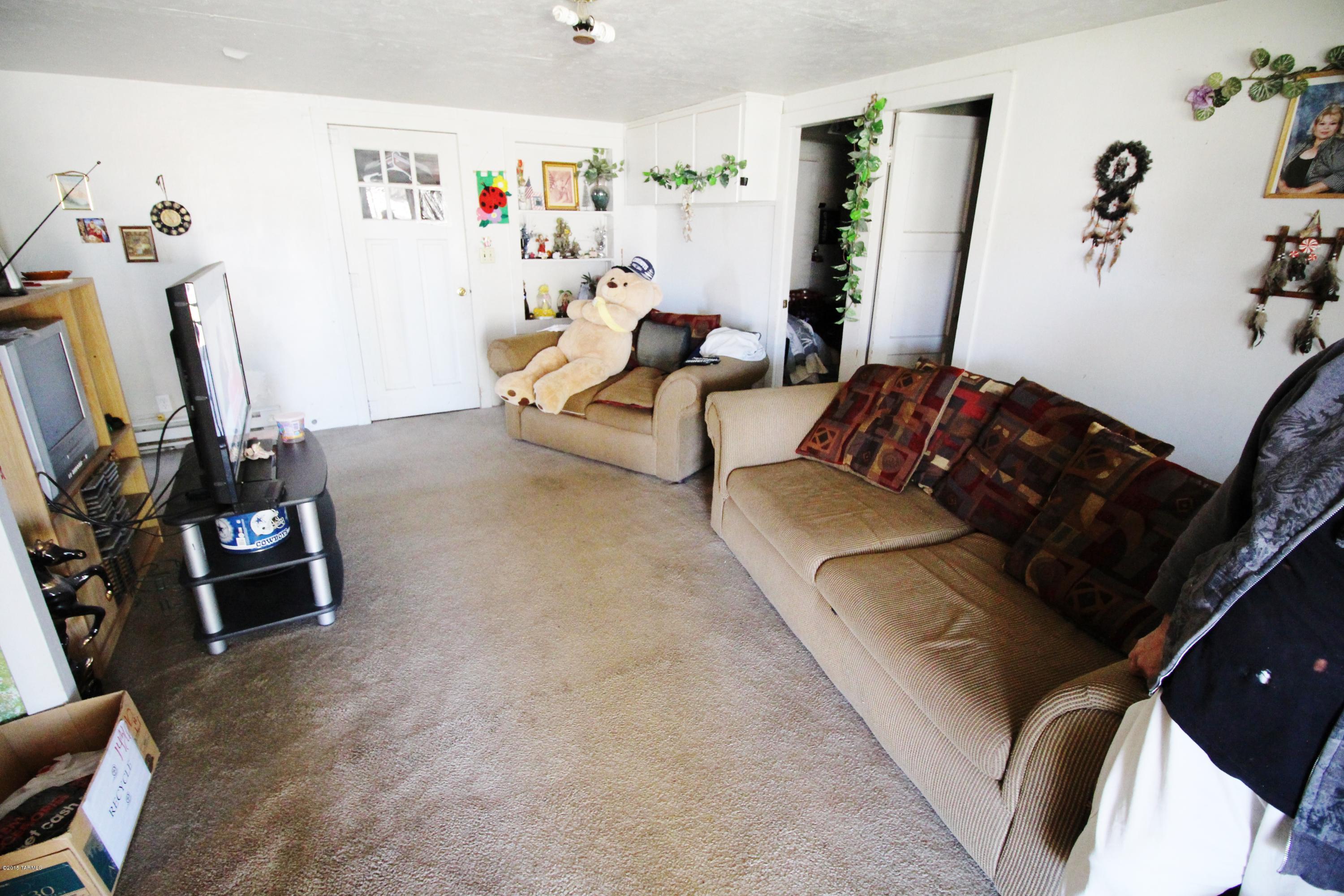 Unsubdivided - Residential Income