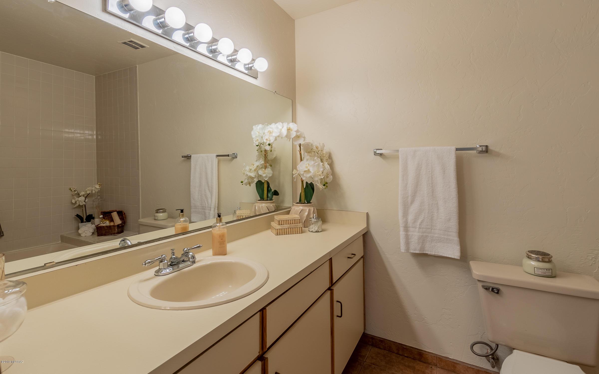 Dakotah Hills Condominium - Residential