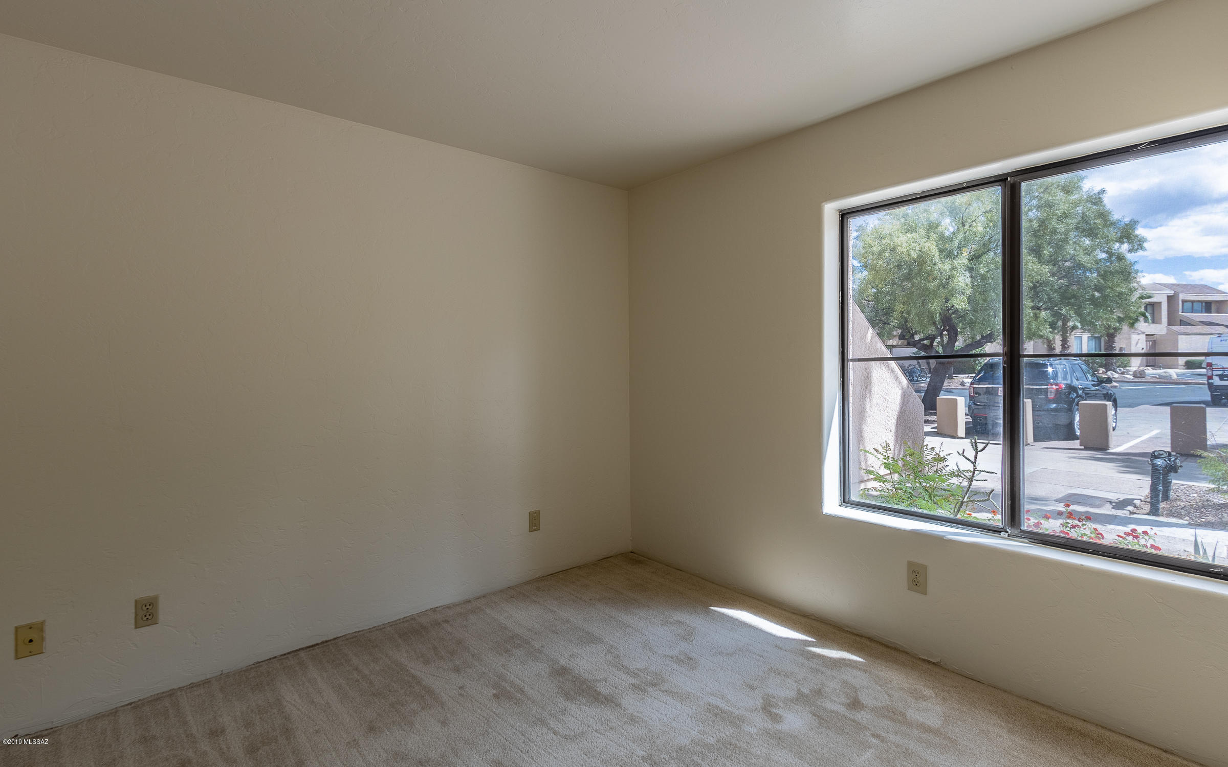 Dakotah Hills Condominium - Residential
