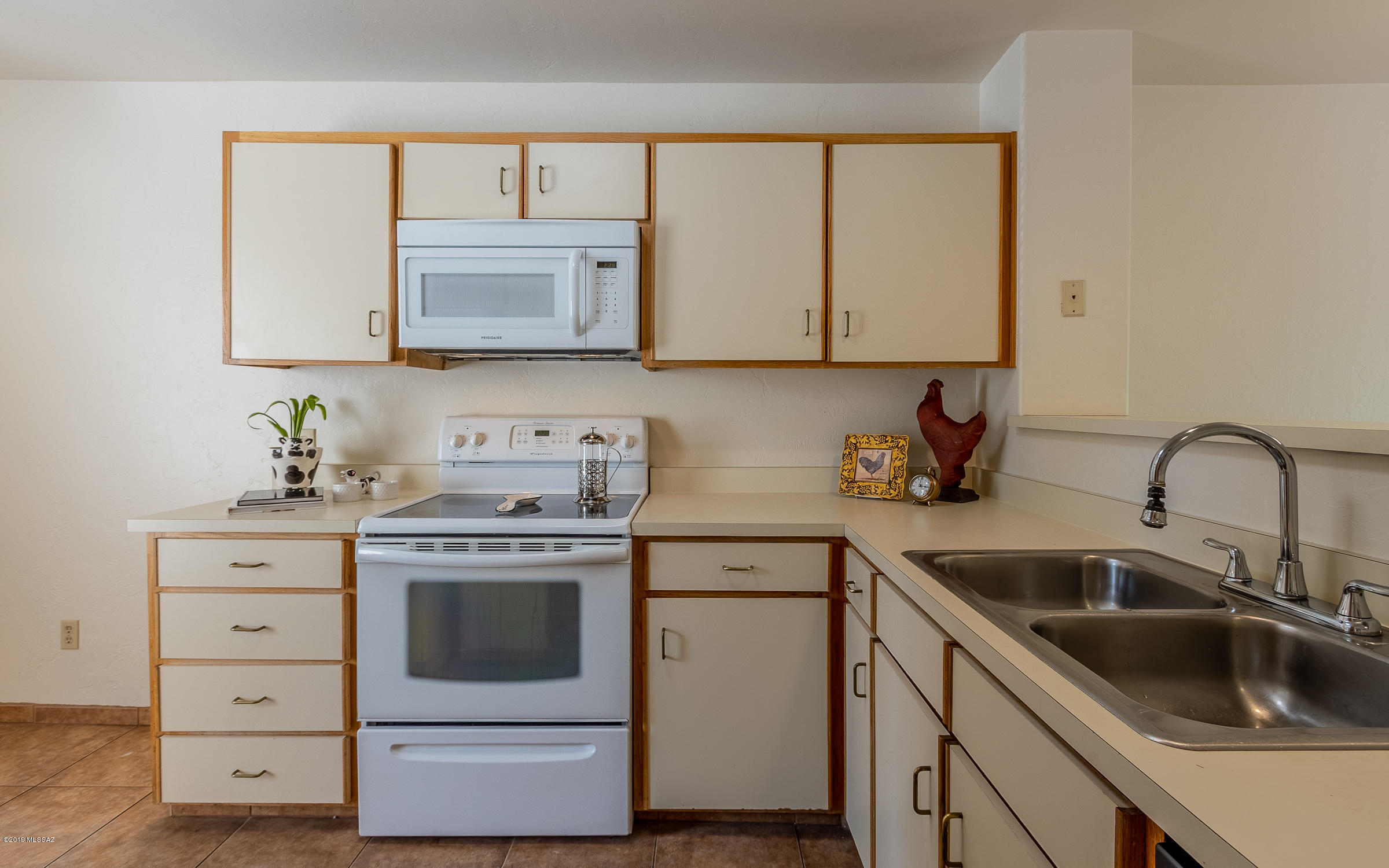 Dakotah Hills Condominium - Residential