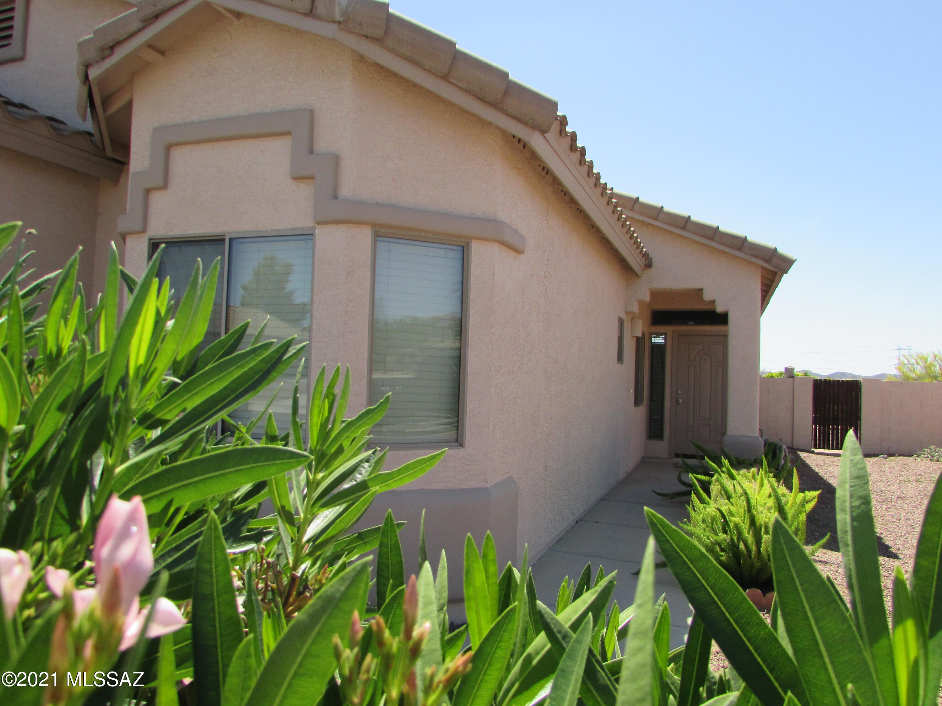 Cortaro Ranch (1-297) - Residential Lease