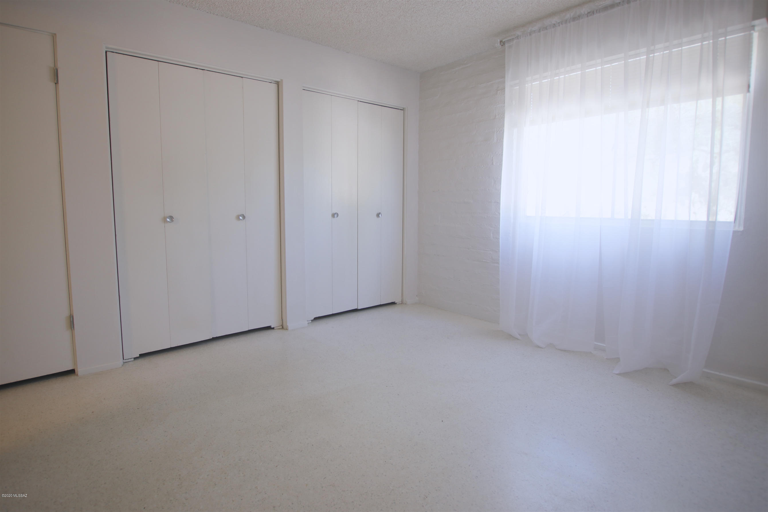 Cancha Del Golf - Residential