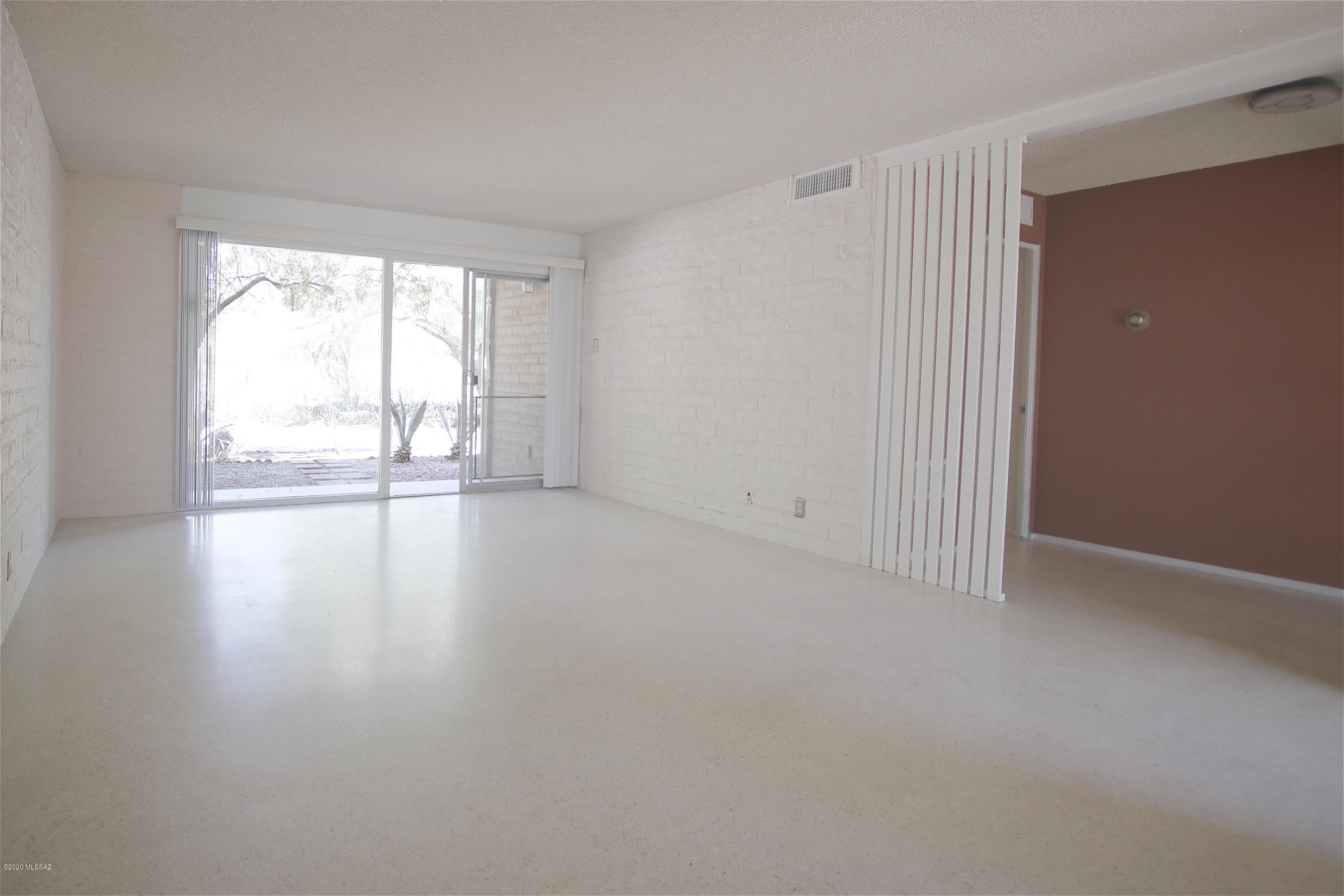 Cancha Del Golf - Residential