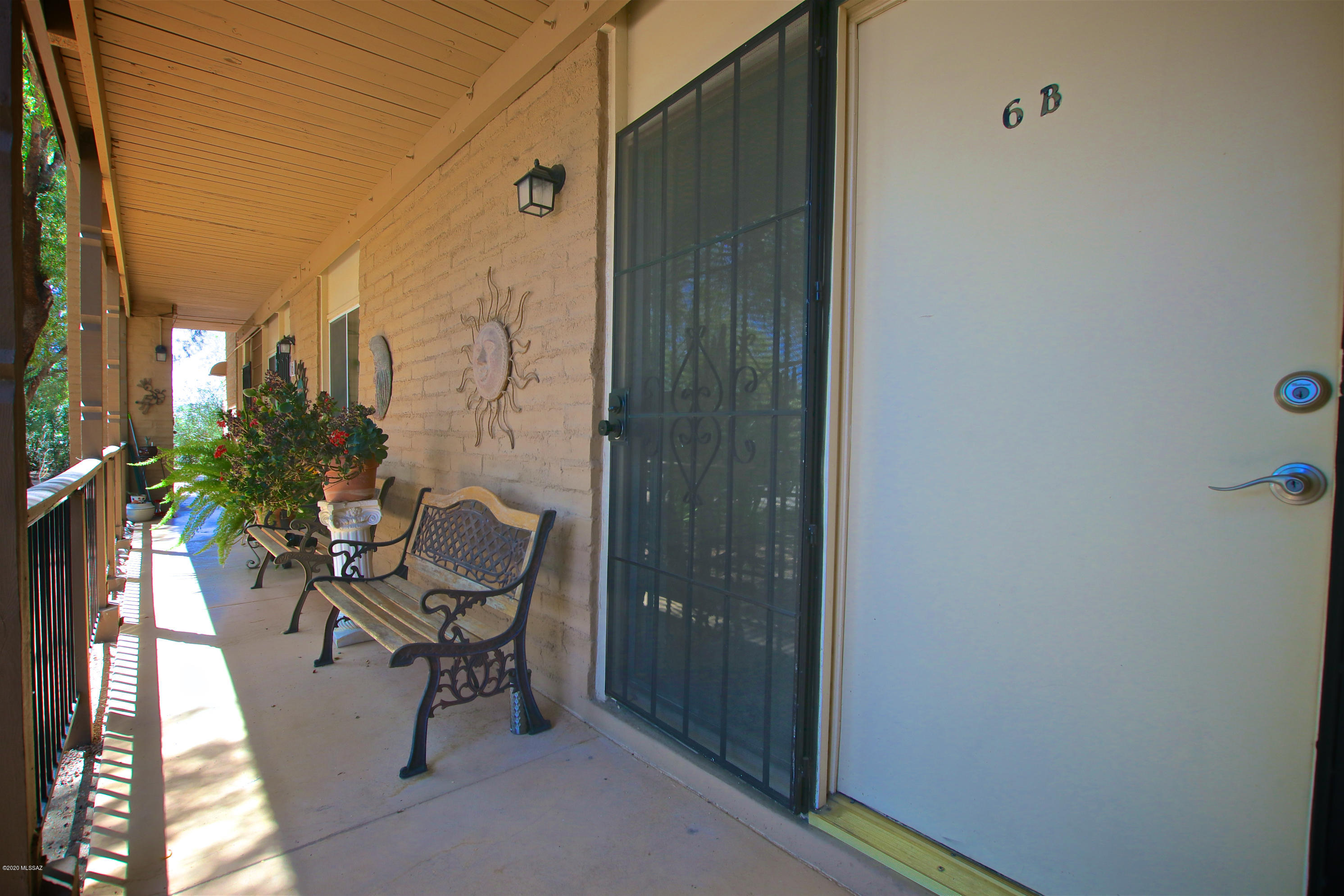 Cancha Del Golf - Residential