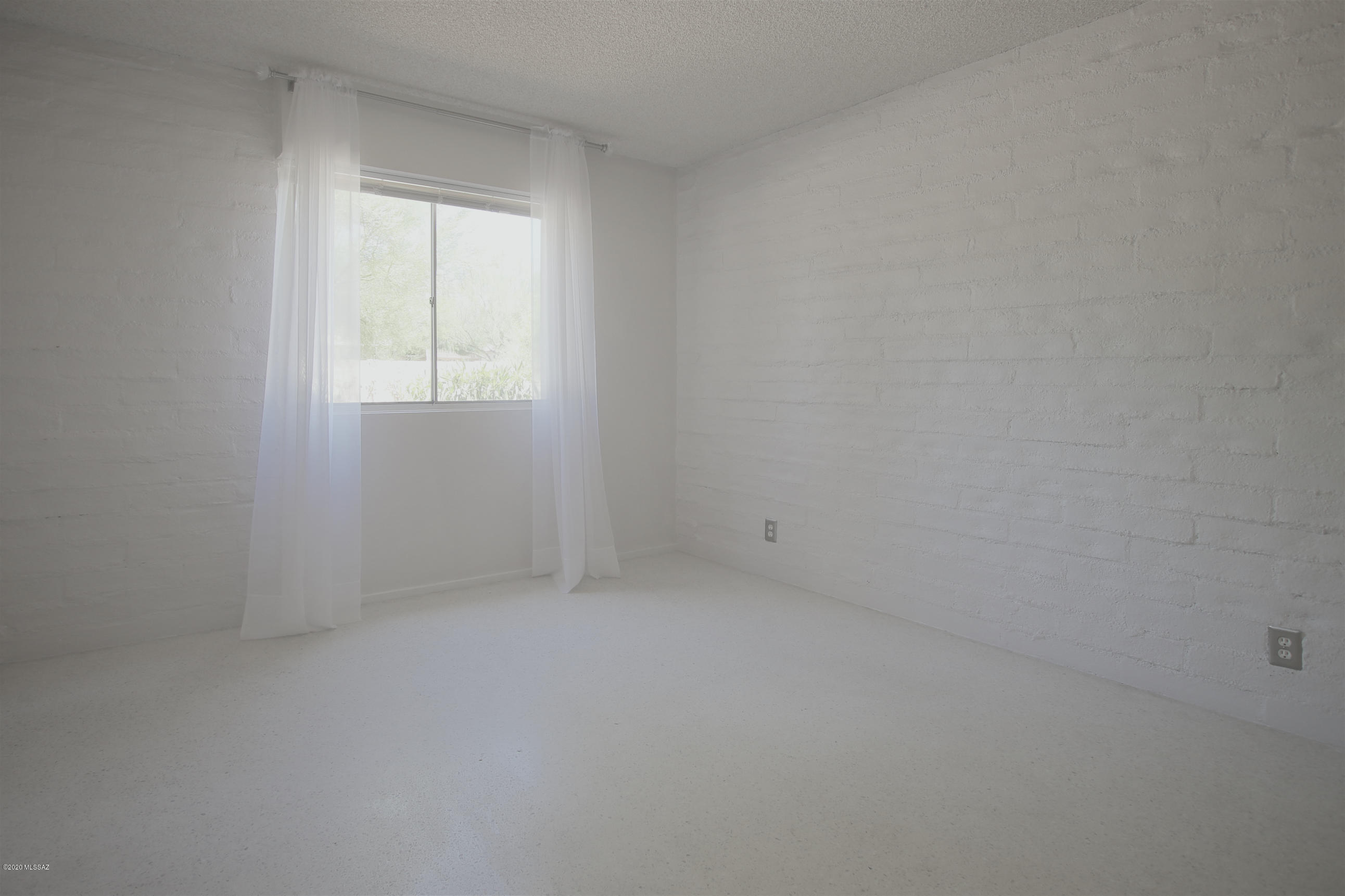 Cancha Del Golf - Residential
