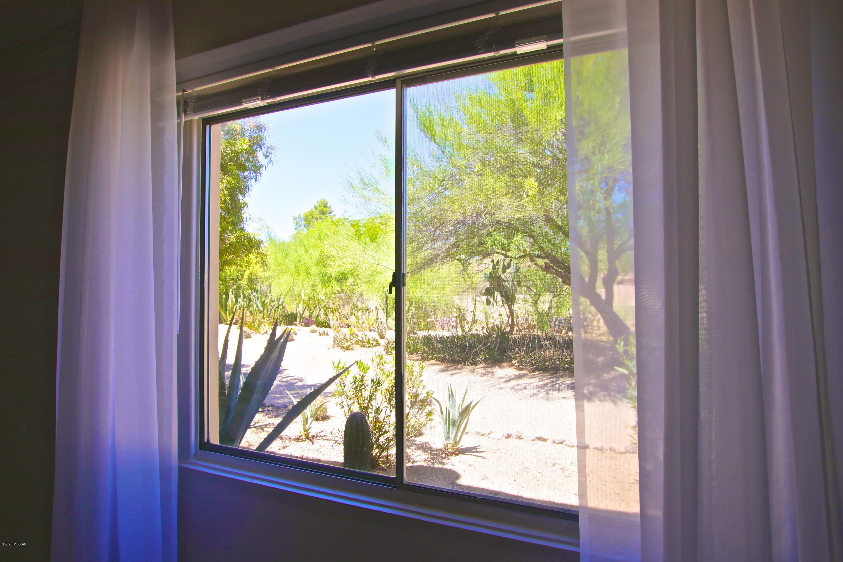 Cancha Del Golf - Residential