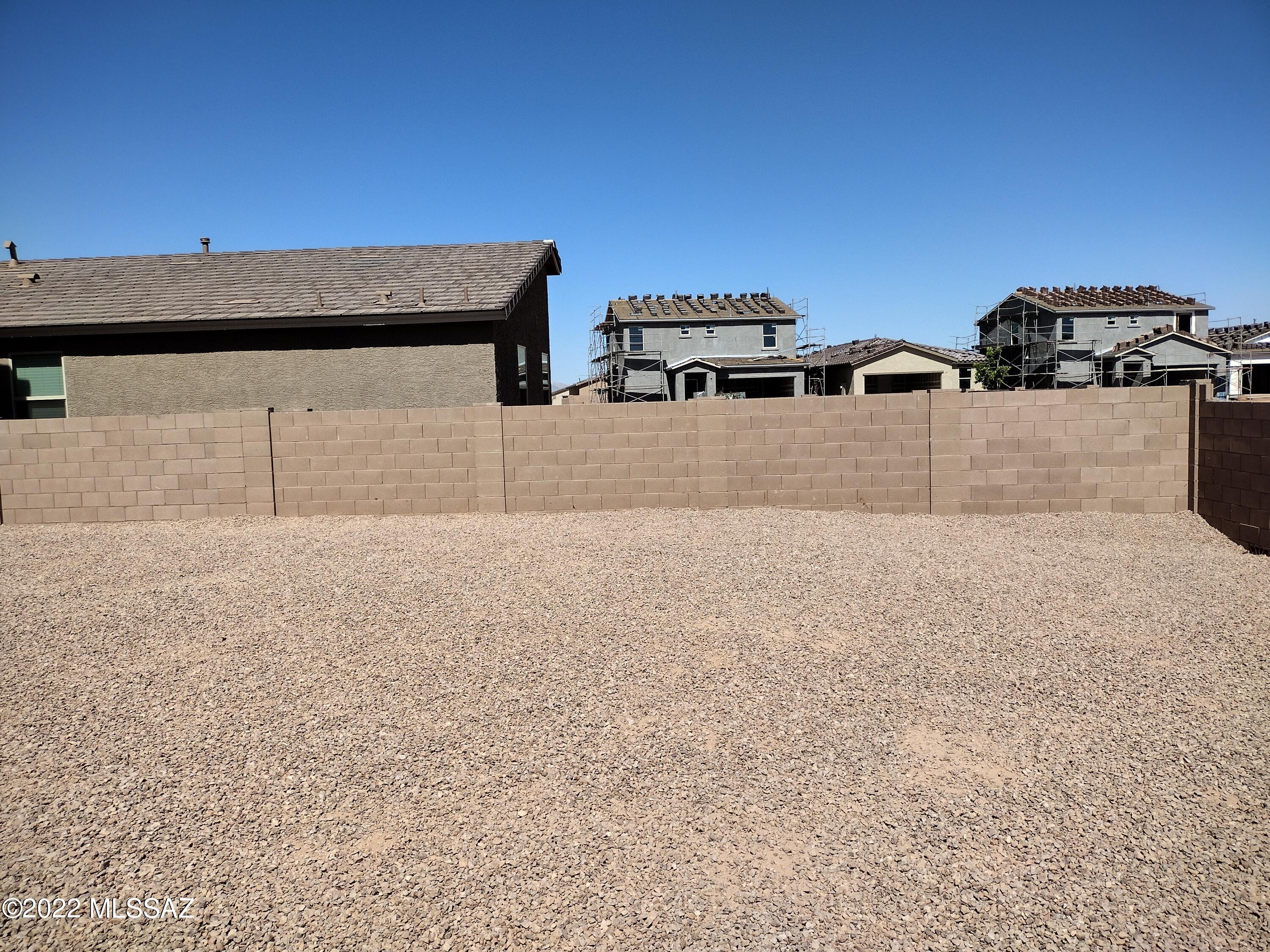 Valencia - Residential Lease