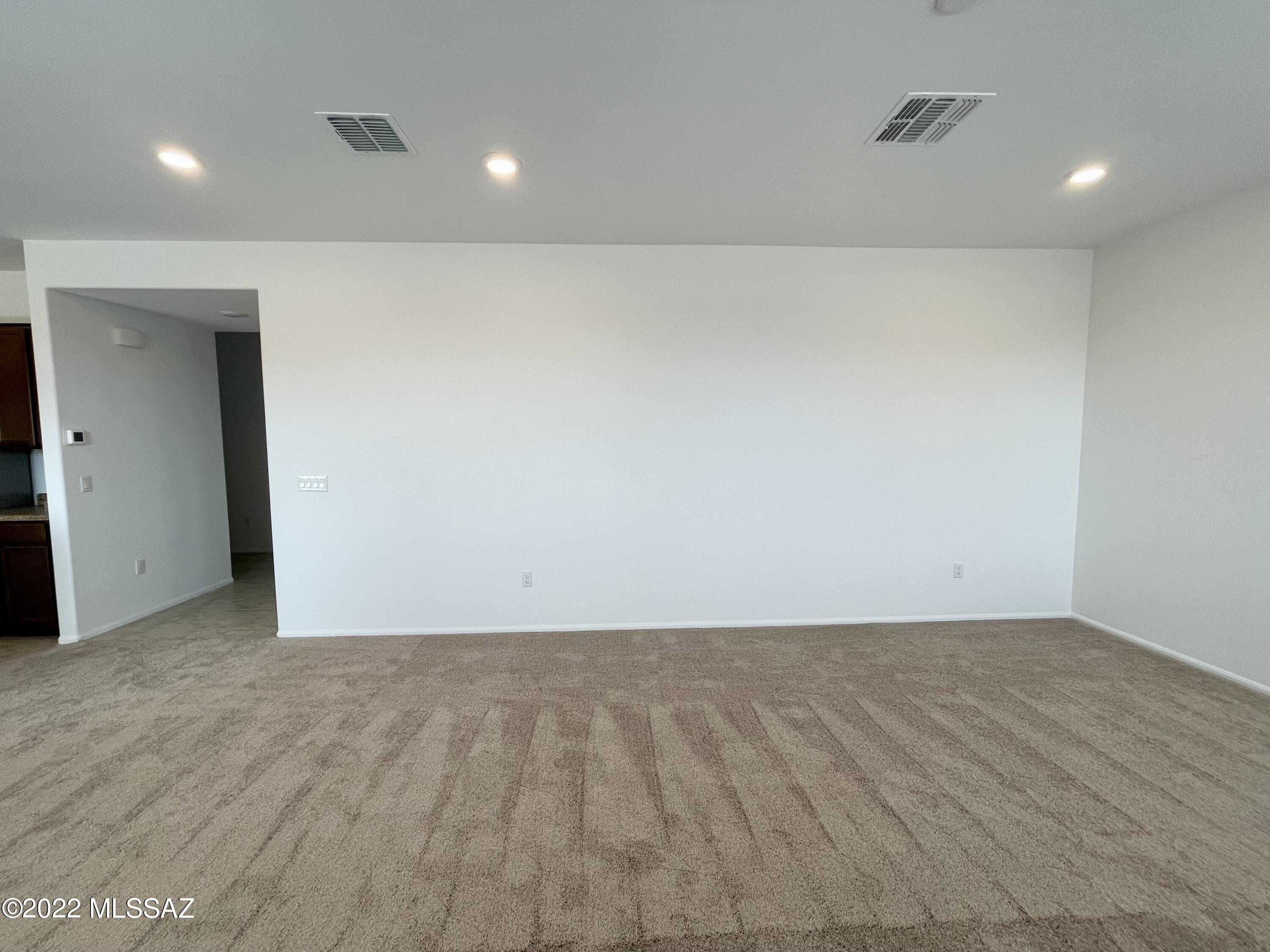 Valencia - Residential Lease