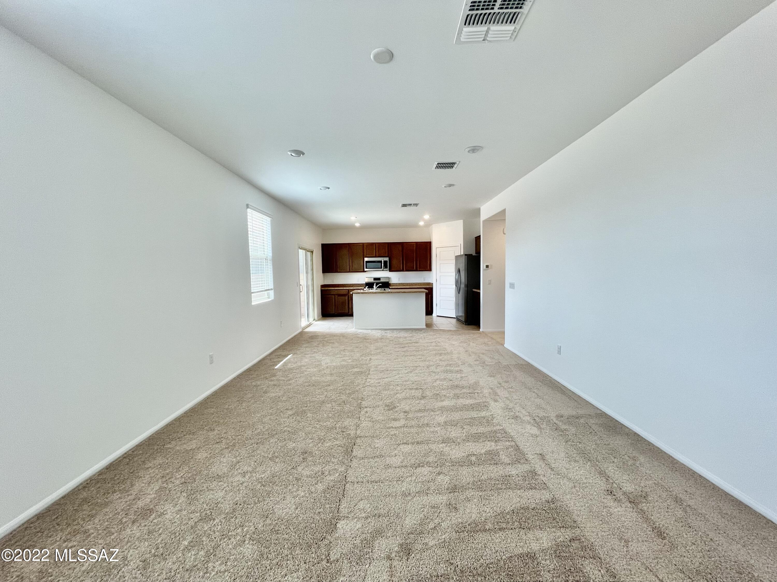 Valencia - Residential Lease