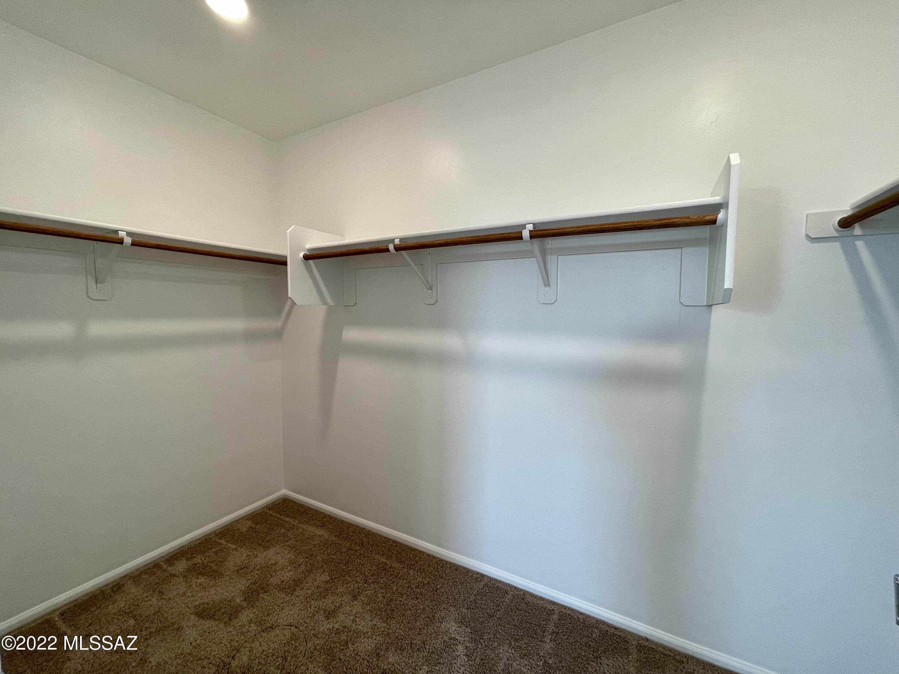 Valencia - Residential Lease