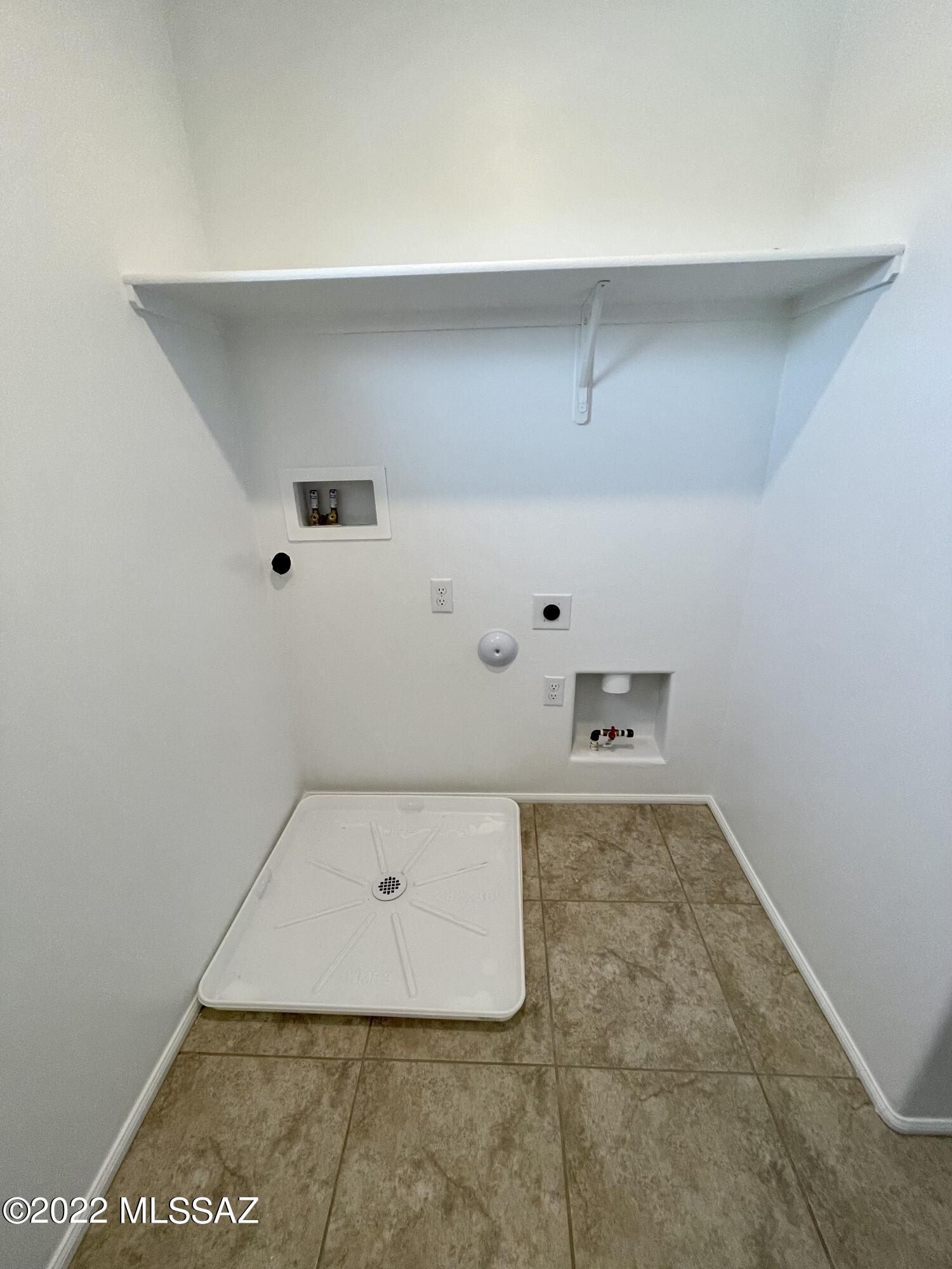Valencia - Residential Lease